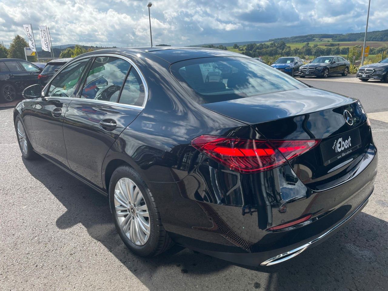 Mercedes-Benz C 200 d AVANTGARDE 360°+TOTW+Carplay+Ambiente - Limuzina: slika Mercedes-Benz C 200 d AVANTGARDE 360°+TOTW+Carplay+Ambiente - Limuzina Mercedes-Benz C 200 d AVANTGARDE 360°+TOTW+Carplay+Ambiente - Limuzina: slika Mercedes-Benz C 200 d AVANTGARDE 360°+TOTW+Carplay+Ambiente - Limuzina