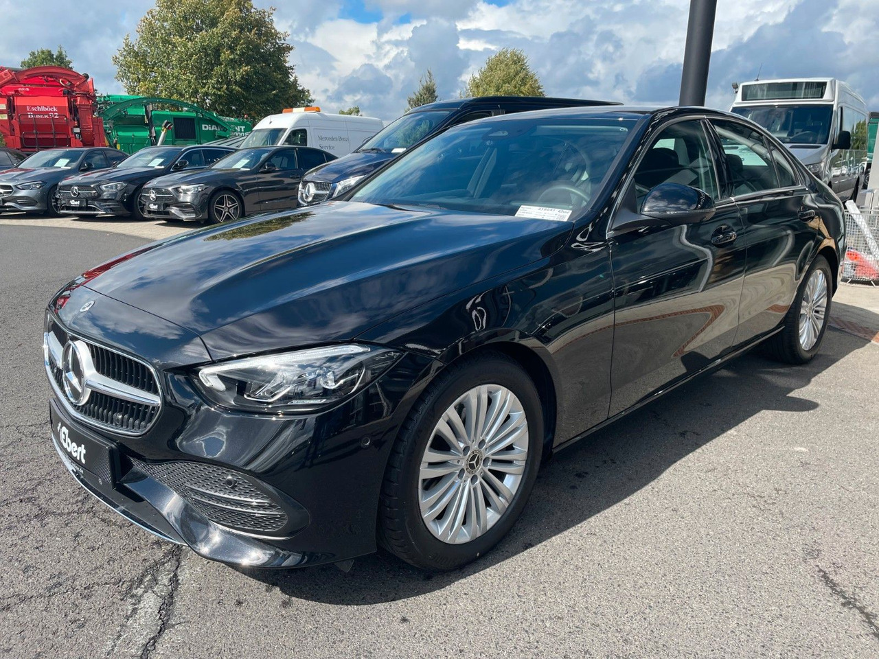 Mercedes-Benz C 200 d AVANTGARDE 360°+TOTW+Carplay+Ambiente - Limuzina: slika Mercedes-Benz C 200 d AVANTGARDE 360°+TOTW+Carplay+Ambiente - Limuzina Mercedes-Benz C 200 d AVANTGARDE 360°+TOTW+Carplay+Ambiente - Limuzina: slika Mercedes-Benz C 200 d AVANTGARDE 360°+TOTW+Carplay+Ambiente - Limuzina