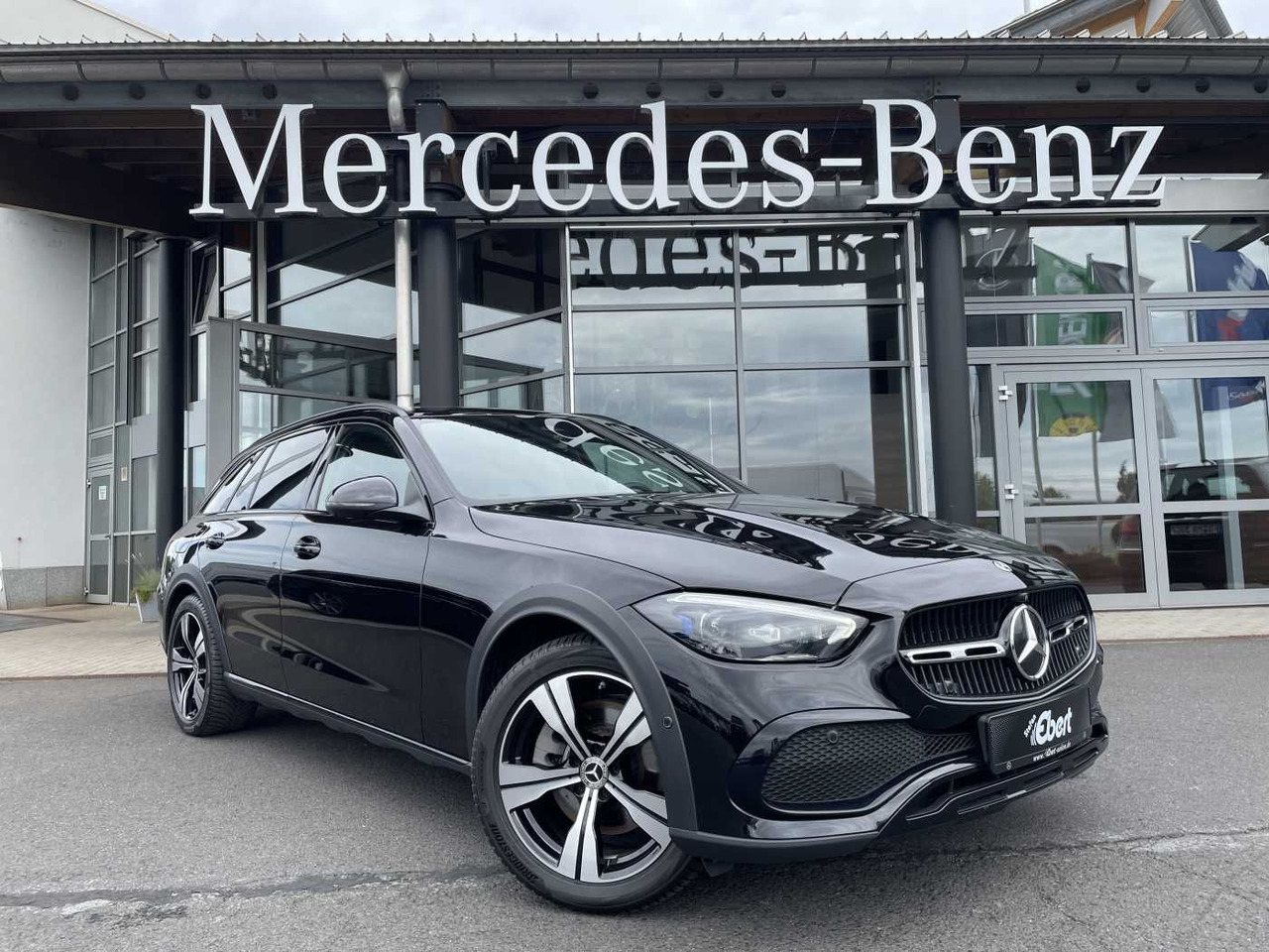 Mercedes-Benz C 220 d T 4M ALL-Terrain AHK+360°+ Digital+Leder - Automobil: slika Mercedes-Benz C 220 d T 4M ALL-Terrain AHK+360°+ Digital+Leder - Automobil Mercedes-Benz C 220 d T 4M ALL-Terrain AHK+360°+ Digital+Leder - Automobil: slika Mercedes-Benz C 220 d T 4M ALL-Terrain AHK+360°+ Digital+Leder - Automobil