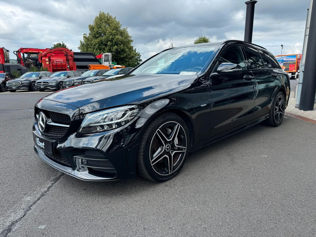 Mercedes-Benz C 220d NightEdition+AMG+Distr+SportfahrW+RFK - Karavan: slika Mercedes-Benz C 220d NightEdition+AMG+Distr+SportfahrW+RFK - Karavan Mercedes-Benz C 220d NightEdition+AMG+Distr+SportfahrW+RFK - Karavan: slika Mercedes-Benz C 220d NightEdition+AMG+Distr+SportfahrW+RFK - Karavan