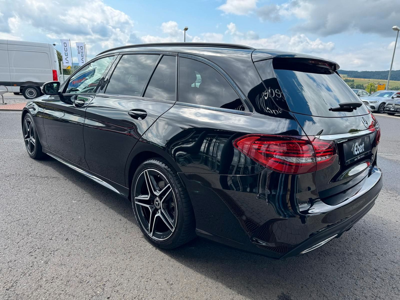 Mercedes-Benz C 220d NightEdition+AMG+Distr+SportfahrW+RFK - Karavan: slika Mercedes-Benz C 220d NightEdition+AMG+Distr+SportfahrW+RFK - Karavan Mercedes-Benz C 220d NightEdition+AMG+Distr+SportfahrW+RFK - Karavan: slika Mercedes-Benz C 220d NightEdition+AMG+Distr+SportfahrW+RFK - Karavan