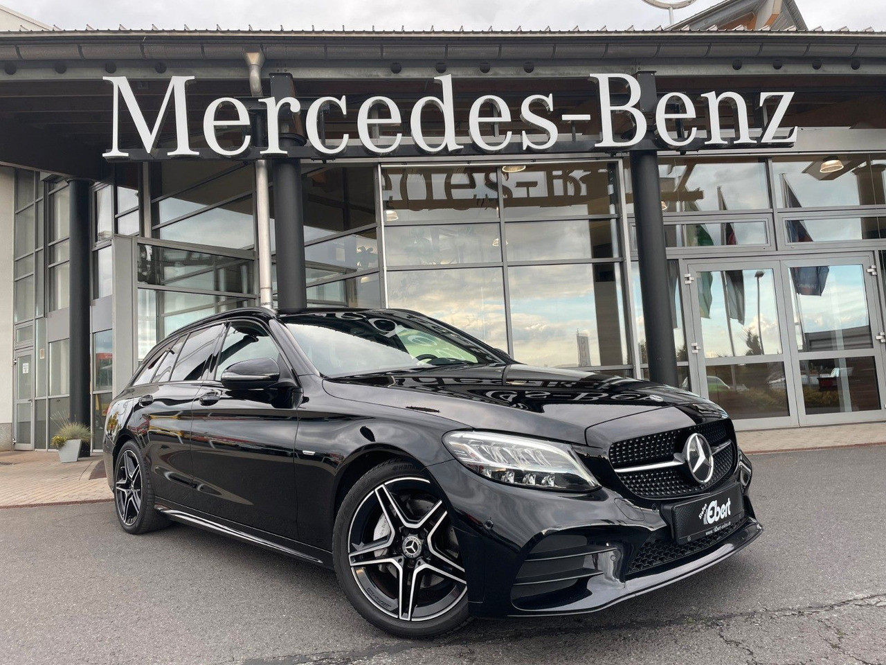 Mercedes-Benz C 220d NightEdition+AMG+Distr+SportfahrW+RFK - Karavan: slika Mercedes-Benz C 220d NightEdition+AMG+Distr+SportfahrW+RFK - Karavan Mercedes-Benz C 220d NightEdition+AMG+Distr+SportfahrW+RFK - Karavan: slika Mercedes-Benz C 220d NightEdition+AMG+Distr+SportfahrW+RFK - Karavan