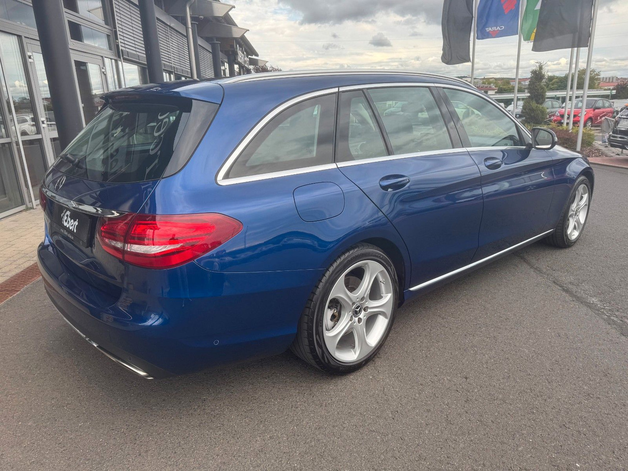 Mercedes-Benz C 300 T Avantgarde+Ambiente+LED+IHC+SpiegelP - Karavan: slika Mercedes-Benz C 300 T Avantgarde+Ambiente+LED+IHC+SpiegelP - Karavan Mercedes-Benz C 300 T Avantgarde+Ambiente+LED+IHC+SpiegelP - Karavan: slika Mercedes-Benz C 300 T Avantgarde+Ambiente+LED+IHC+SpiegelP - Karavan