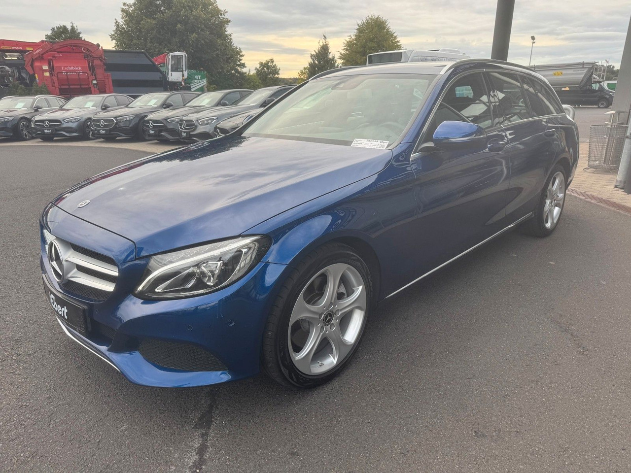 Mercedes-Benz C 300 T Avantgarde+Ambiente+LED+IHC+SpiegelP - Karavan: slika Mercedes-Benz C 300 T Avantgarde+Ambiente+LED+IHC+SpiegelP - Karavan Mercedes-Benz C 300 T Avantgarde+Ambiente+LED+IHC+SpiegelP - Karavan: slika Mercedes-Benz C 300 T Avantgarde+Ambiente+LED+IHC+SpiegelP - Karavan