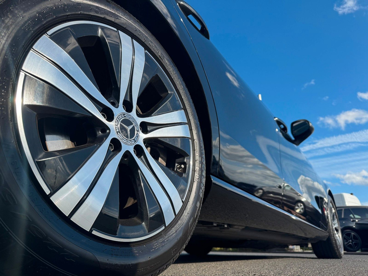 Mercedes-Benz C 300d T Avantgarde+RKamera+TotW+Ambiente - Karavan: slika  Mercedes-Benz C 300d T Avantgarde+RKamera+TotW+Ambiente - Karavan Mercedes-Benz C 300d T Avantgarde+RKamera+TotW+Ambiente - Karavan: slika  Mercedes-Benz C 300d T Avantgarde+RKamera+TotW+Ambiente - Karavan