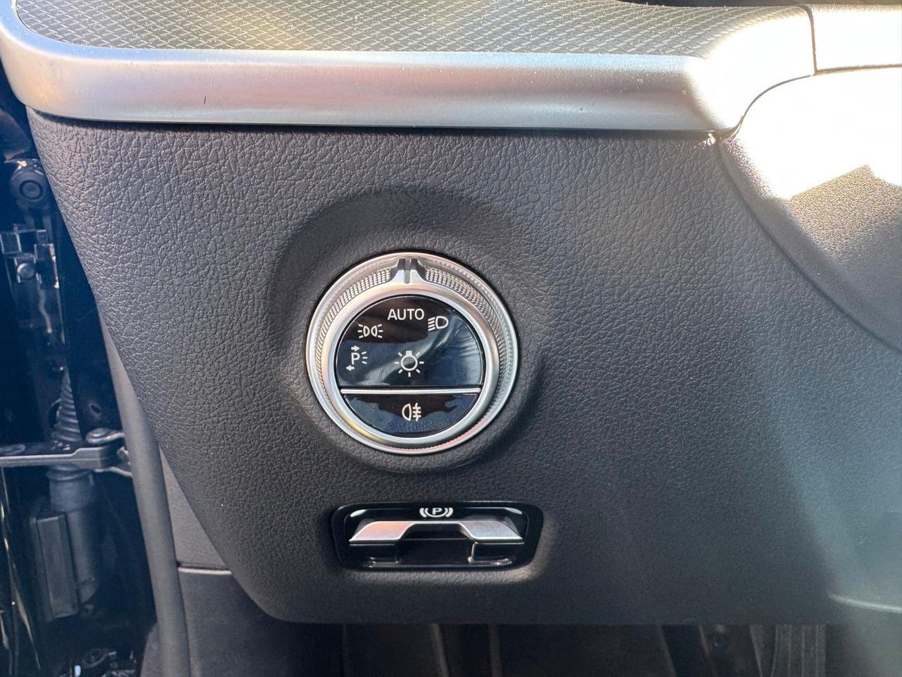 Karavan Mercedes-Benz C 300d T Avantgarde+RKamera+TotW+Ambiente: slika Karavan Mercedes-Benz C 300d T Avantgarde+RKamera+TotW+Ambiente Karavan Mercedes-Benz C 300d T Avantgarde+RKamera+TotW+Ambiente: slika Karavan Mercedes-Benz C 300d T Avantgarde+RKamera+TotW+Ambiente