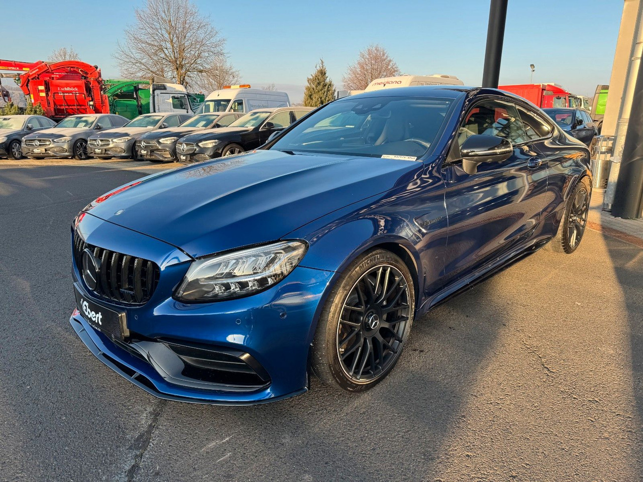 Mercedes-Benz C 63 AMG Coupe+AeroP+Distr+Sportsitze+360 - Coupe: slika Mercedes-Benz C 63 AMG Coupe+AeroP+Distr+Sportsitze+360 - Coupe Mercedes-Benz C 63 AMG Coupe+AeroP+Distr+Sportsitze+360 - Coupe: slika Mercedes-Benz C 63 AMG Coupe+AeroP+Distr+Sportsitze+360 - Coupe