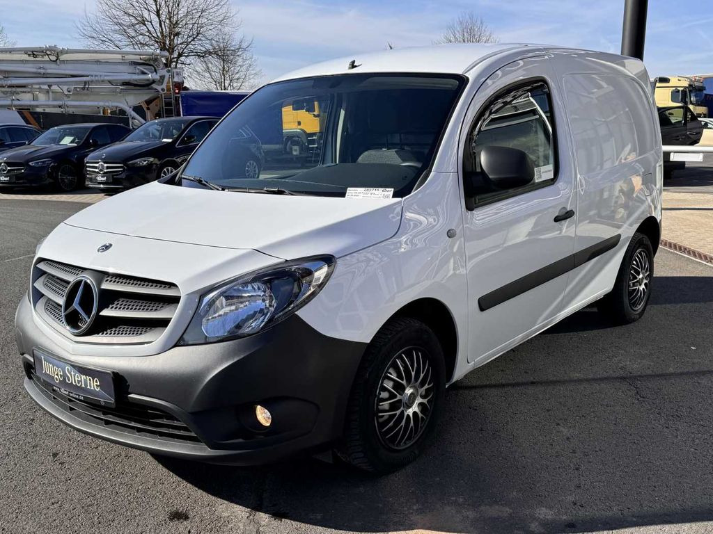 Mercedes-Benz Citan 109 CDI Klima - Mali kombi: slika Mercedes-Benz Citan 109 CDI Klima - Mali kombi Mercedes-Benz Citan 109 CDI Klima - Mali kombi: slika Mercedes-Benz Citan 109 CDI Klima - Mali kombi