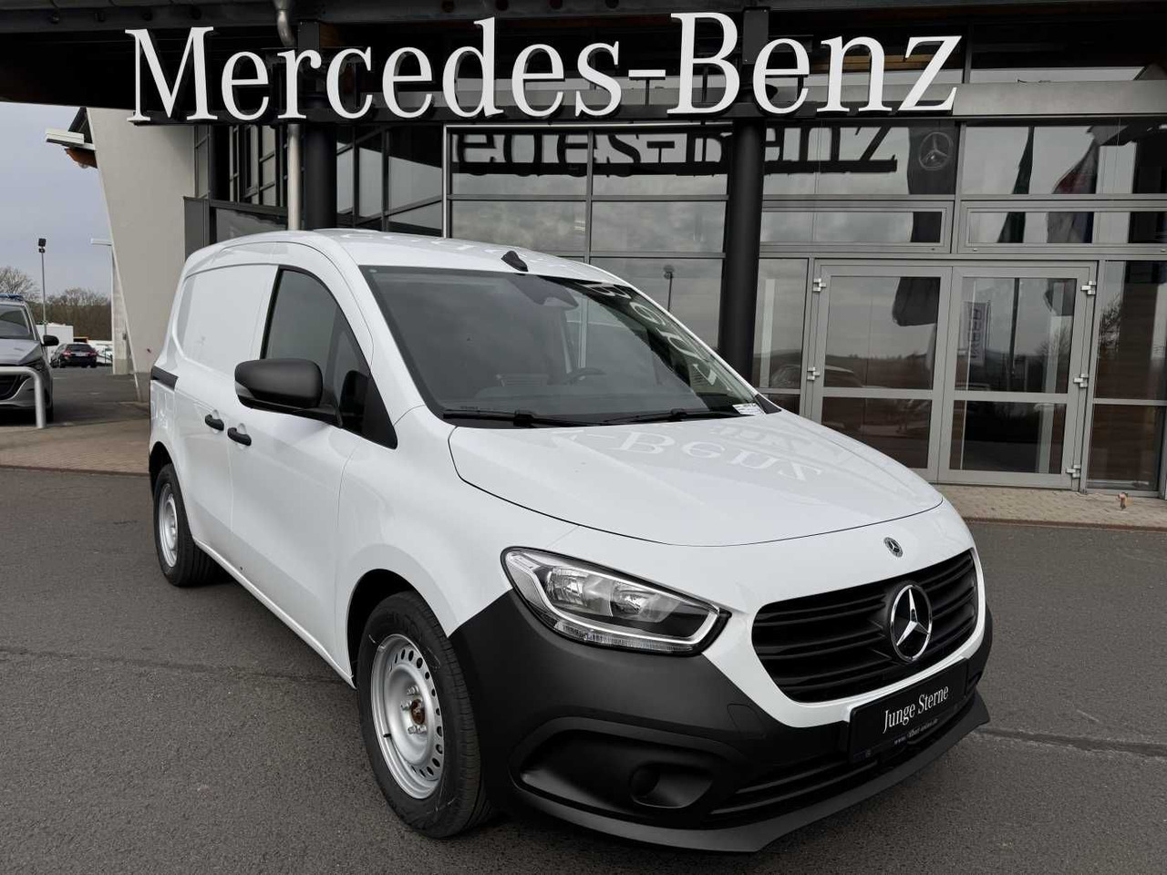 Mercedes-Benz Citan 110 CDI Klima Kamera MBUX Sitzheiz Tempom - Mali kombi: slika Mercedes-Benz Citan 110 CDI Klima Kamera MBUX Sitzheiz Tempom - Mali kombi Mercedes-Benz Citan 110 CDI Klima Kamera MBUX Sitzheiz Tempom - Mali kombi: slika Mercedes-Benz Citan 110 CDI Klima Kamera MBUX Sitzheiz Tempom - Mali kombi