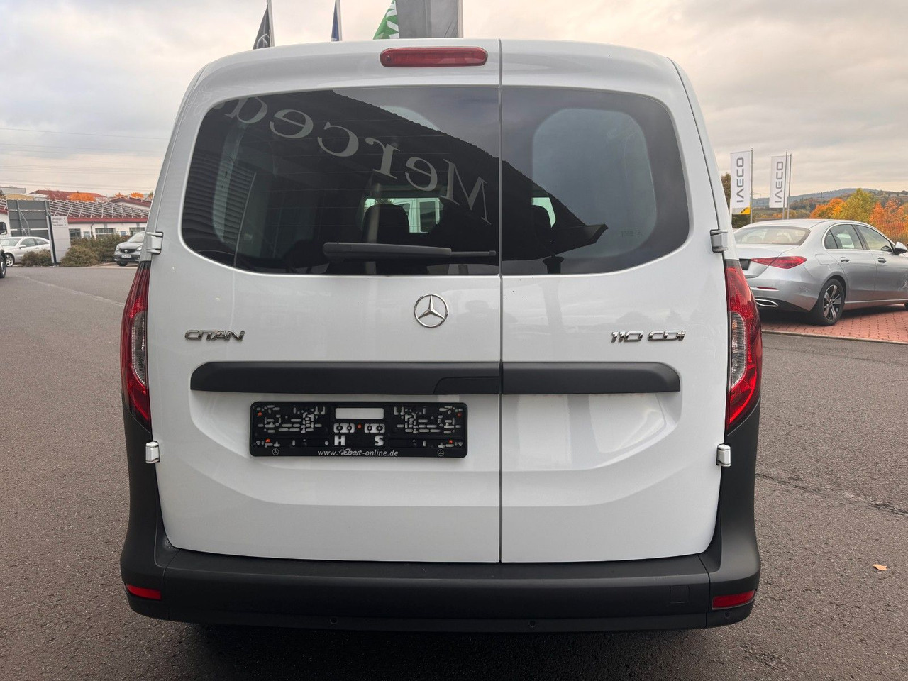 Mercedes-Benz Citan Kasten 110 CDI Klima PARKTRONIC - Furgon: slika  Mercedes-Benz Citan Kasten 110 CDI Klima PARKTRONIC - Furgon Mercedes-Benz Citan Kasten 110 CDI Klima PARKTRONIC - Furgon: slika  Mercedes-Benz Citan Kasten 110 CDI Klima PARKTRONIC - Furgon