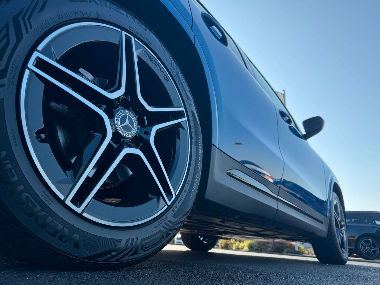 Mercedes-Benz GLA 200 AMG+PANO+DistrPlus+RFK+Night - SUV: slika Mercedes-Benz GLA 200 AMG+PANO+DistrPlus+RFK+Night - SUV Mercedes-Benz GLA 200 AMG+PANO+DistrPlus+RFK+Night - SUV: slika Mercedes-Benz GLA 200 AMG+PANO+DistrPlus+RFK+Night - SUV