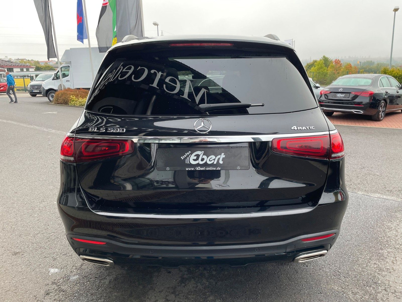 Mercedes-Benz GLS 580 4M AMG Pano+AHK+Burm+7Sitz+HUD+Fond+VOLL - SUV: slika Mercedes-Benz GLS 580 4M AMG Pano+AHK+Burm+7Sitz+HUD+Fond+VOLL - SUV Mercedes-Benz GLS 580 4M AMG Pano+AHK+Burm+7Sitz+HUD+Fond+VOLL - SUV: slika Mercedes-Benz GLS 580 4M AMG Pano+AHK+Burm+7Sitz+HUD+Fond+VOLL - SUV