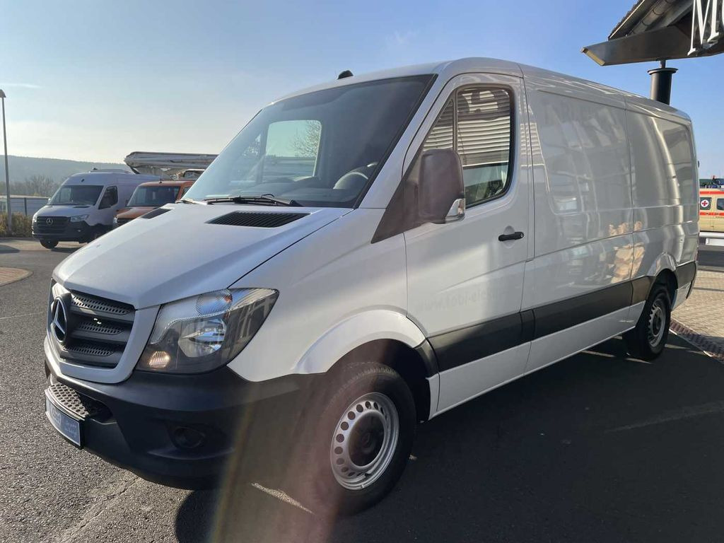 Mercedes-Benz Sprinter 214/314 CDI 3665 AHK Flachdach 3Sitze - Mali kombi: slika Mercedes-Benz Sprinter 214/314 CDI 3665 AHK Flachdach 3Sitze - Mali kombi Mercedes-Benz Sprinter 214/314 CDI 3665 AHK Flachdach 3Sitze - Mali kombi: slika Mercedes-Benz Sprinter 214/314 CDI 3665 AHK Flachdach 3Sitze - Mali kombi
