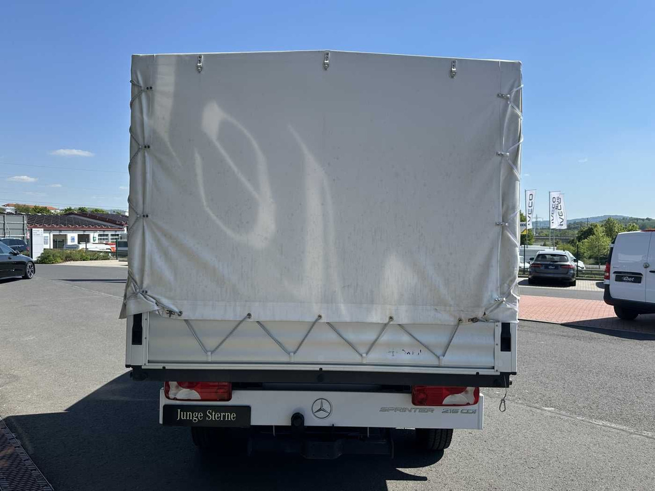 Mercedes-Benz Sprinter 215 CDI DoKa 9G Klima AHK Tempomat SHZ - Dostavno vozilo s ravnom platformom: slika Mercedes-Benz Sprinter 215 CDI DoKa 9G Klima AHK Tempomat SHZ - Dostavno vozilo s ravnom platformom Mercedes-Benz Sprinter 215 CDI DoKa 9G Klima AHK Tempomat SHZ - Dostavno vozilo s ravnom platformom: slika Mercedes-Benz Sprinter 215 CDI DoKa 9G Klima AHK Tempomat SHZ - Dostavno vozilo s ravnom platformom