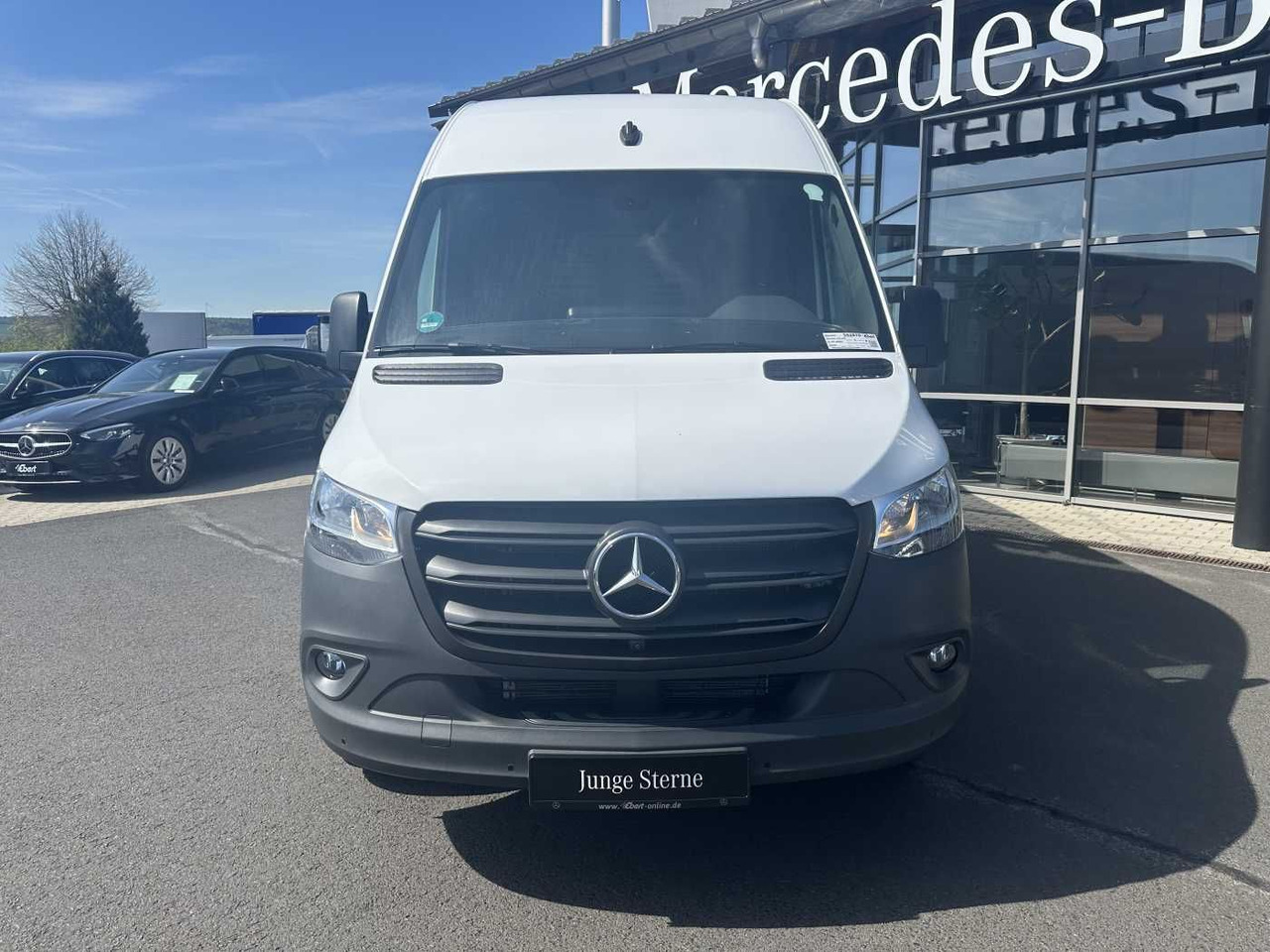 Mercedes-Benz Sprinter 315 CDI 4325 Klima 360 SHZ MBUX Schwing - Furgon: slika Mercedes-Benz Sprinter 315 CDI 4325 Klima 360 SHZ MBUX Schwing - Furgon Mercedes-Benz Sprinter 315 CDI 4325 Klima 360 SHZ MBUX Schwing - Furgon: slika Mercedes-Benz Sprinter 315 CDI 4325 Klima 360 SHZ MBUX Schwing - Furgon