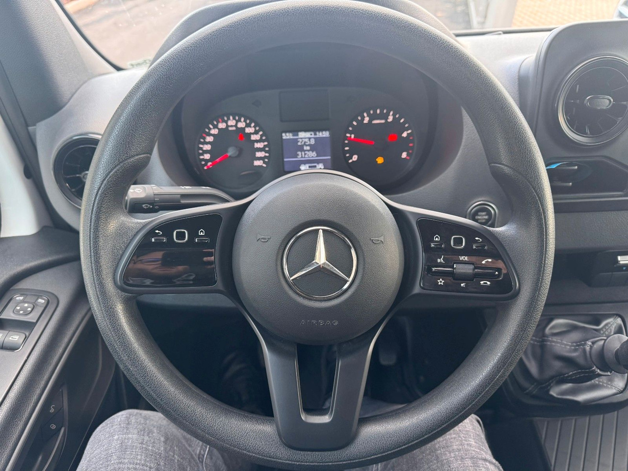 Zakup  Mercedes-Benz Sprinter 315 CDI Kompakt Flachdach Mixto/DoKa Mercedes-Benz Sprinter 315 CDI Kompakt Flachdach Mixto/DoKa: slika Zakup  Mercedes-Benz Sprinter 315 CDI Kompakt Flachdach Mixto/DoKa Mercedes-Benz Sprinter 315 CDI Kompakt Flachdach Mixto/DoKa