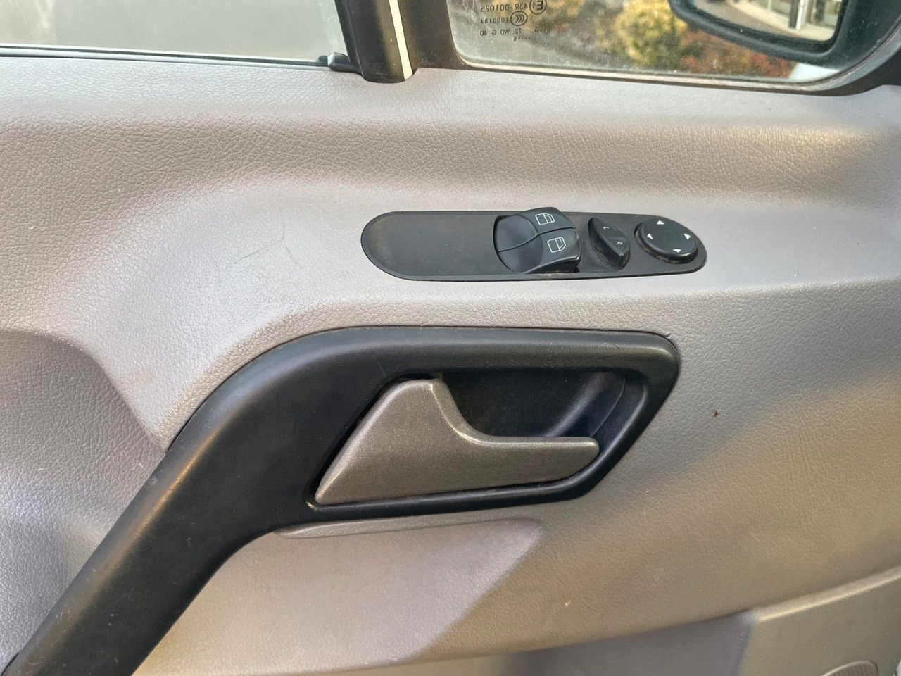 Furgon Mercedes-Benz Sprinter 316 CDI Maxi Superhochdach AHK: slika Furgon Mercedes-Benz Sprinter 316 CDI Maxi Superhochdach AHK