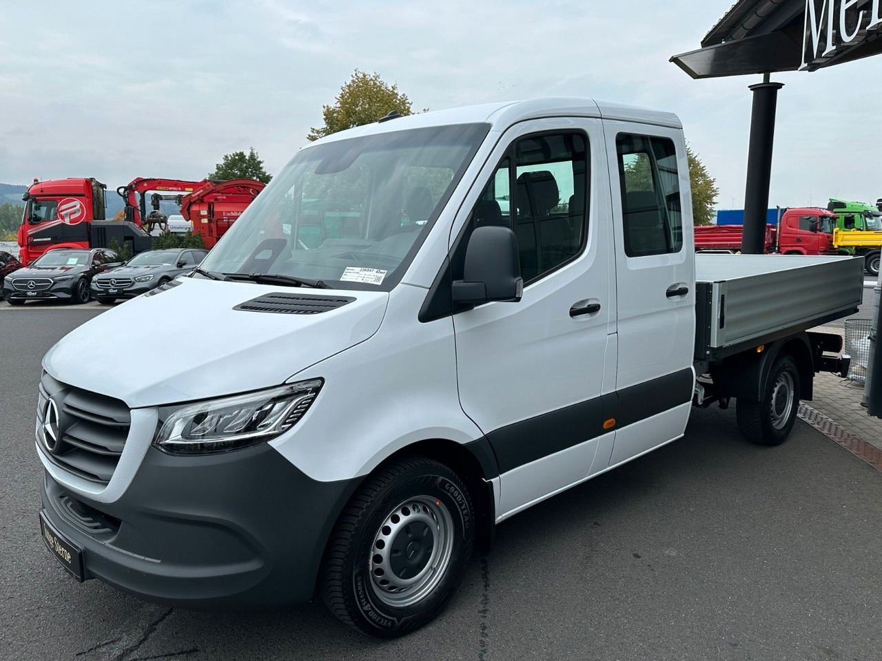 Mercedes-Benz Sprinter 317 CDI 3665 9G DoKa AHK Klima - Dostavno vozilo s ravnom platformom, Dostavno vozilo s dvostrukom kabinom: slika Mercedes-Benz Sprinter 317 CDI 3665 9G DoKa AHK Klima - Dostavno vozilo s ravnom platformom, Dostavno vozilo s dvostrukom kabinom Mercedes-Benz Sprinter 317 CDI 3665 9G DoKa AHK Klima - Dostavno vozilo s ravnom platformom, Dostavno vozilo s dvostrukom kabinom: slika Mercedes-Benz Sprinter 317 CDI 3665 9G DoKa AHK Klima - Dostavno vozilo s ravnom platformom, Dostavno vozilo s dvostrukom kabinom