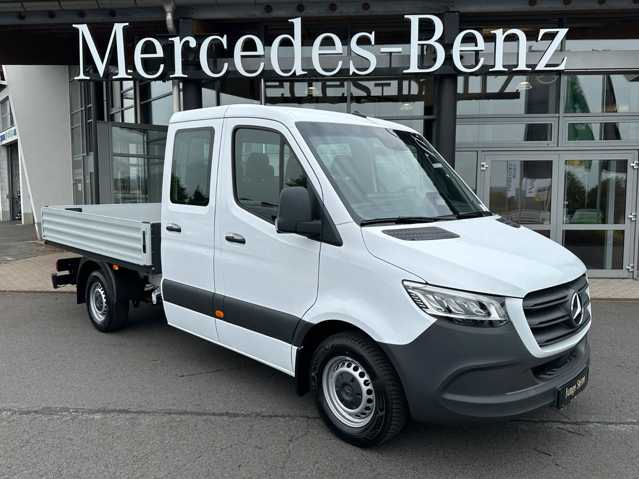 Mercedes-Benz Sprinter 317 CDI 3665 9G DoKa AHK Klima - Dostavno vozilo s ravnom platformom, Dostavno vozilo s dvostrukom kabinom: slika Mercedes-Benz Sprinter 317 CDI 3665 9G DoKa AHK Klima - Dostavno vozilo s ravnom platformom, Dostavno vozilo s dvostrukom kabinom Mercedes-Benz Sprinter 317 CDI 3665 9G DoKa AHK Klima - Dostavno vozilo s ravnom platformom, Dostavno vozilo s dvostrukom kabinom: slika Mercedes-Benz Sprinter 317 CDI 3665 9G DoKa AHK Klima - Dostavno vozilo s ravnom platformom, Dostavno vozilo s dvostrukom kabinom