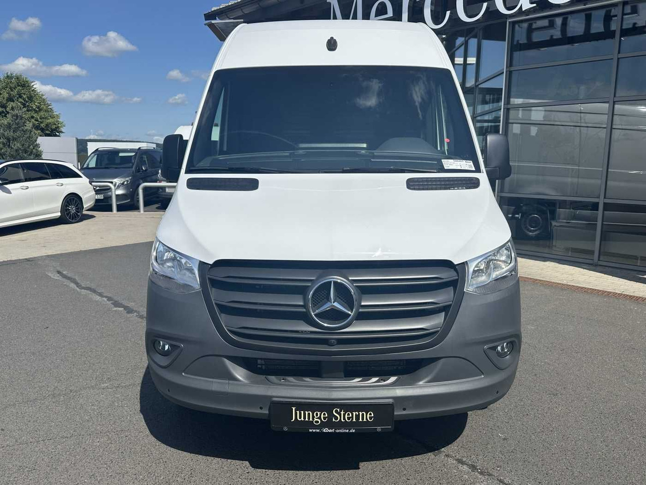 Mercedes-Benz Sprinter 317 CDI 3665 Klima 360 Schwing SHZ MBUX - Furgon: slika Mercedes-Benz Sprinter 317 CDI 3665 Klima 360 Schwing SHZ MBUX - Furgon Mercedes-Benz Sprinter 317 CDI 3665 Klima 360 Schwing SHZ MBUX - Furgon: slika Mercedes-Benz Sprinter 317 CDI 3665 Klima 360 Schwing SHZ MBUX - Furgon