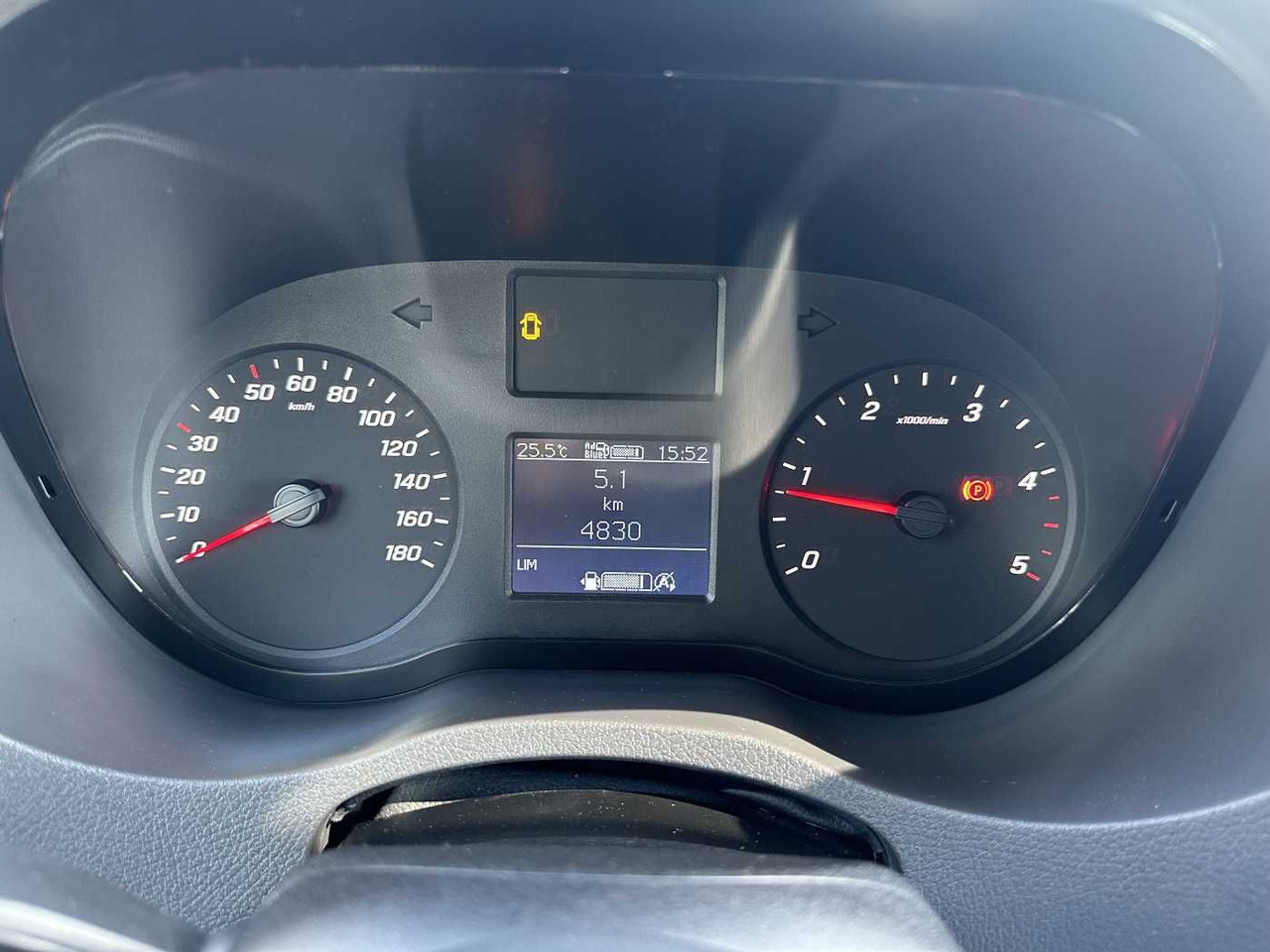 Dostavno vozilo sa zatvorenim sandukom Mercedes-Benz Sprinter 317 CDI Koffer LBW Schwing Klima Kamera: slika Dostavno vozilo sa zatvorenim sandukom Mercedes-Benz Sprinter 317 CDI Koffer LBW Schwing Klima Kamera