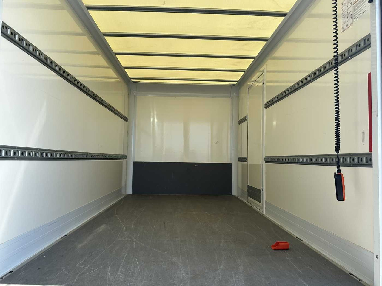 Dostavno vozilo sa zatvorenim sandukom Mercedes-Benz Sprinter 317 CDI Koffer LBW Schwing Klima Kamera: slika Dostavno vozilo sa zatvorenim sandukom Mercedes-Benz Sprinter 317 CDI Koffer LBW Schwing Klima Kamera