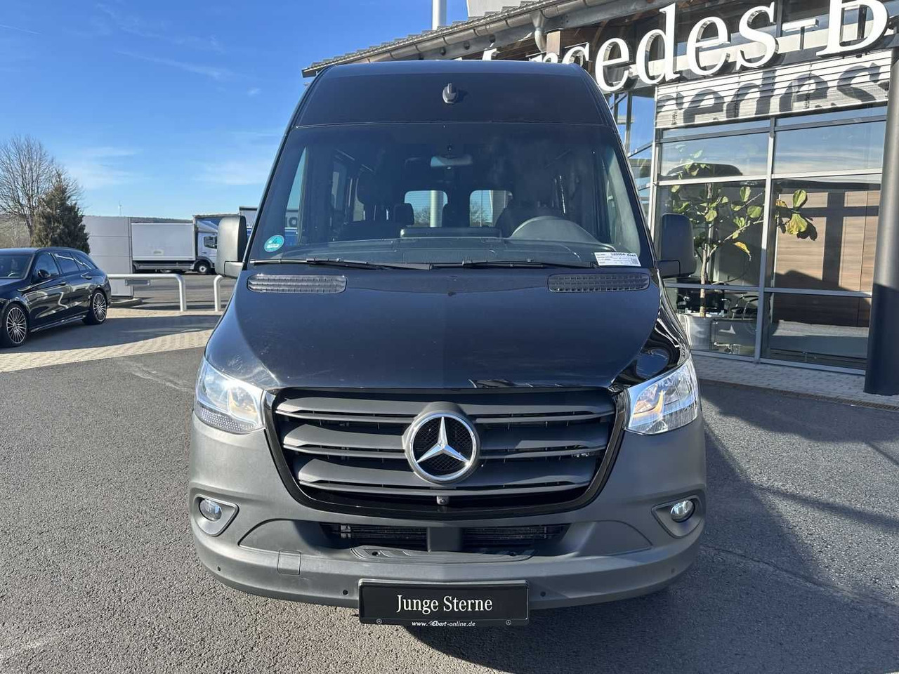 Mercedes-Benz Sprinter 317 CDI Tourer Dachklima AHK 360 MBUX - Dostavno vozilo s dvostrukom kabinom: slika Mercedes-Benz Sprinter 317 CDI Tourer Dachklima AHK 360 MBUX - Dostavno vozilo s dvostrukom kabinom Mercedes-Benz Sprinter 317 CDI Tourer Dachklima AHK 360 MBUX - Dostavno vozilo s dvostrukom kabinom: slika Mercedes-Benz Sprinter 317 CDI Tourer Dachklima AHK 360 MBUX - Dostavno vozilo s dvostrukom kabinom
