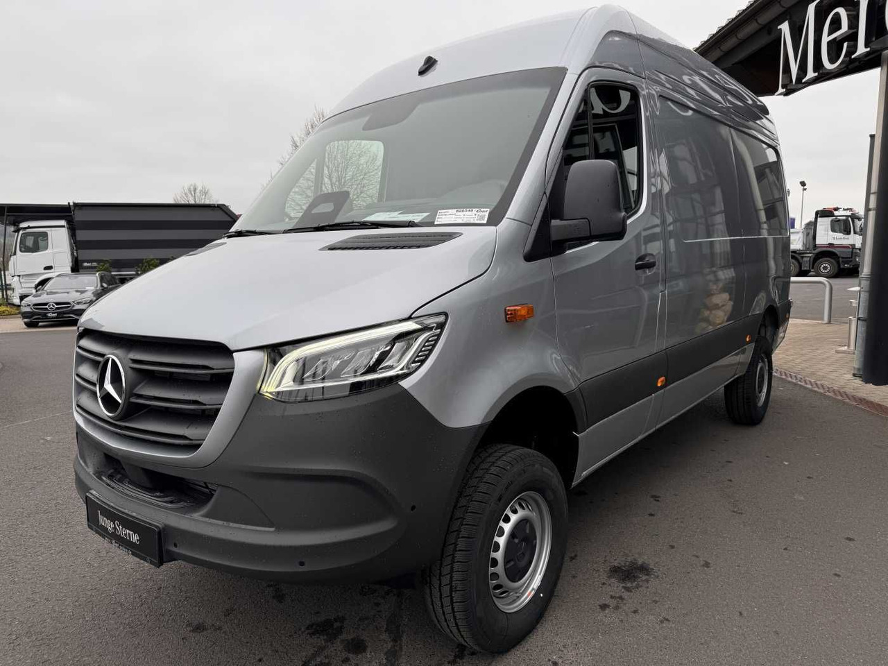 Mercedes-Benz Sprinter 319 CDI 4x4 3665 Klima Standheiz AHK - Furgon: slika Mercedes-Benz Sprinter 319 CDI 4x4 3665 Klima Standheiz AHK - Furgon Mercedes-Benz Sprinter 319 CDI 4x4 3665 Klima Standheiz AHK - Furgon: slika Mercedes-Benz Sprinter 319 CDI 4x4 3665 Klima Standheiz AHK - Furgon