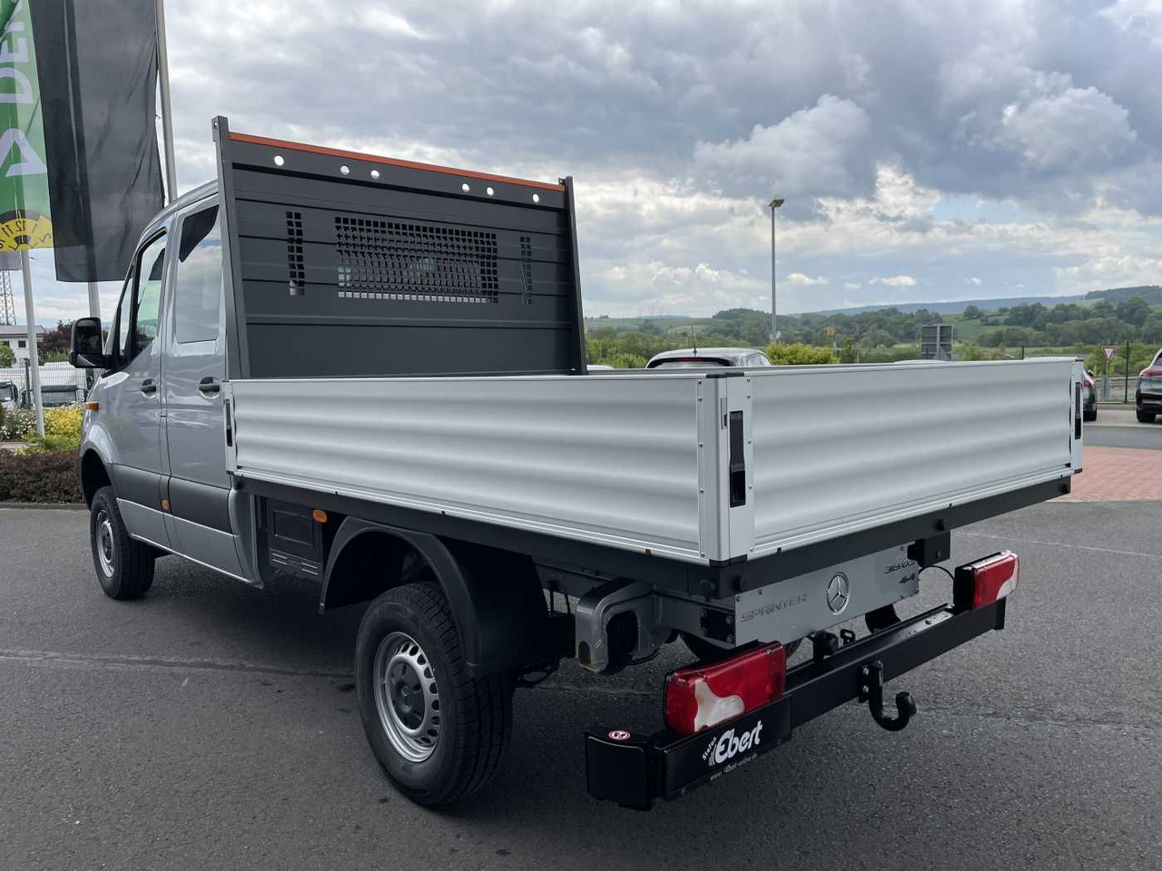 Mercedes-Benz Sprinter 319 CDI 4x4 DoKa Klima Stdheiz AHK LED - Dostavno vozilo s ravnom platformom: slika Mercedes-Benz Sprinter 319 CDI 4x4 DoKa Klima Stdheiz AHK LED - Dostavno vozilo s ravnom platformom Mercedes-Benz Sprinter 319 CDI 4x4 DoKa Klima Stdheiz AHK LED - Dostavno vozilo s ravnom platformom: slika Mercedes-Benz Sprinter 319 CDI 4x4 DoKa Klima Stdheiz AHK LED - Dostavno vozilo s ravnom platformom