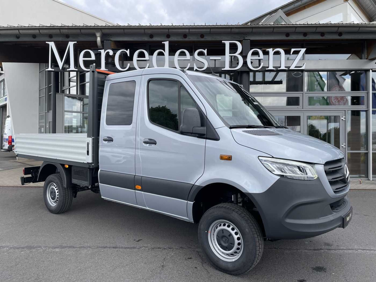 Mercedes-Benz Sprinter 319 CDI 4x4 DoKa Klima Stdheiz AHK LED - Dostavno vozilo s ceradom: slika Mercedes-Benz Sprinter 319 CDI 4x4 DoKa Klima Stdheiz AHK LED - Dostavno vozilo s ceradom Mercedes-Benz Sprinter 319 CDI 4x4 DoKa Klima Stdheiz AHK LED - Dostavno vozilo s ceradom: slika Mercedes-Benz Sprinter 319 CDI 4x4 DoKa Klima Stdheiz AHK LED - Dostavno vozilo s ceradom