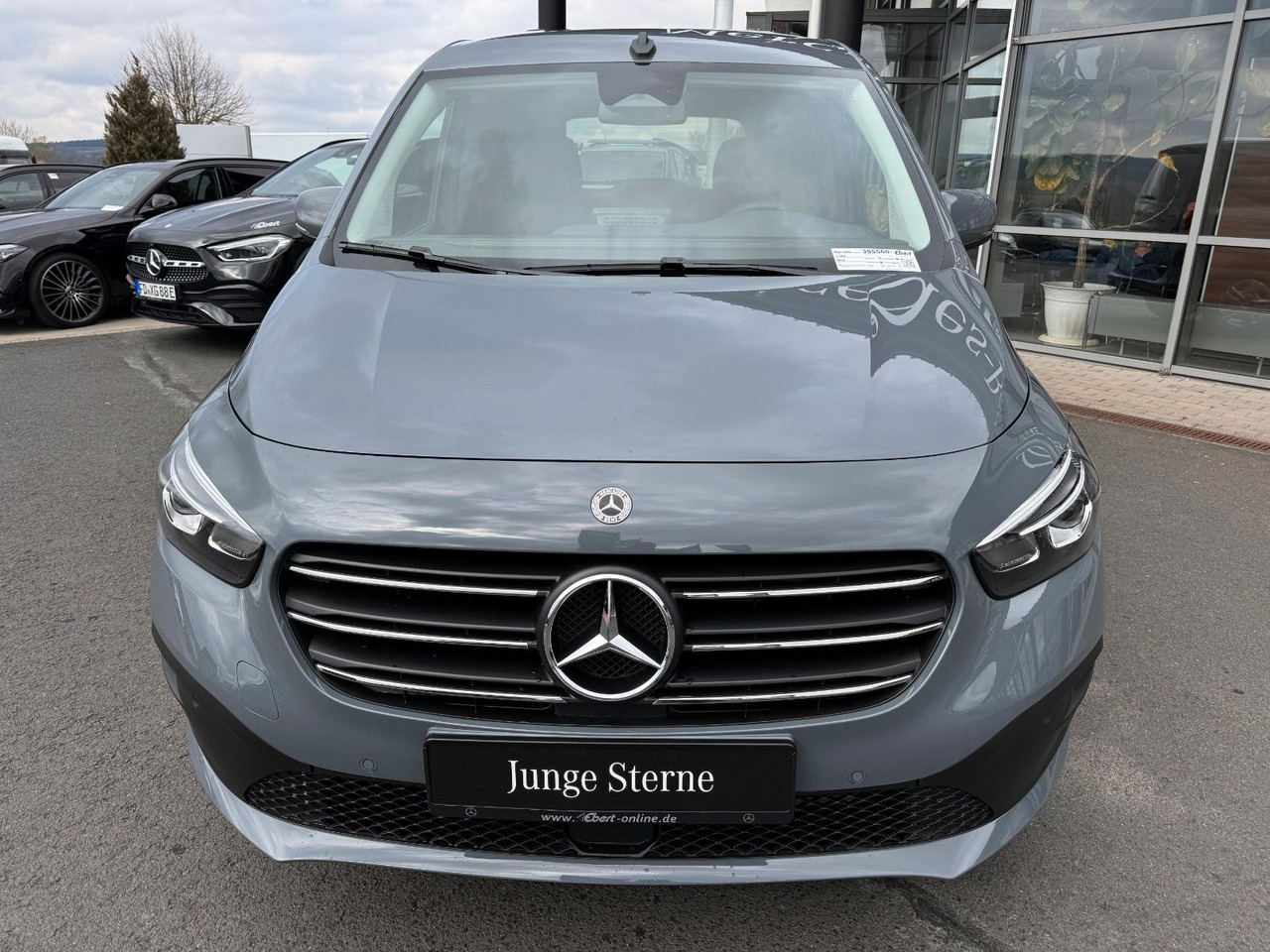 Mercedes-Benz T 180 Style LED Kamera KEYLESS MBUX SHZ - Putnički kombi: slika Mercedes-Benz T 180 Style LED Kamera KEYLESS MBUX SHZ - Putnički kombi Mercedes-Benz T 180 Style LED Kamera KEYLESS MBUX SHZ - Putnički kombi: slika Mercedes-Benz T 180 Style LED Kamera KEYLESS MBUX SHZ - Putnički kombi