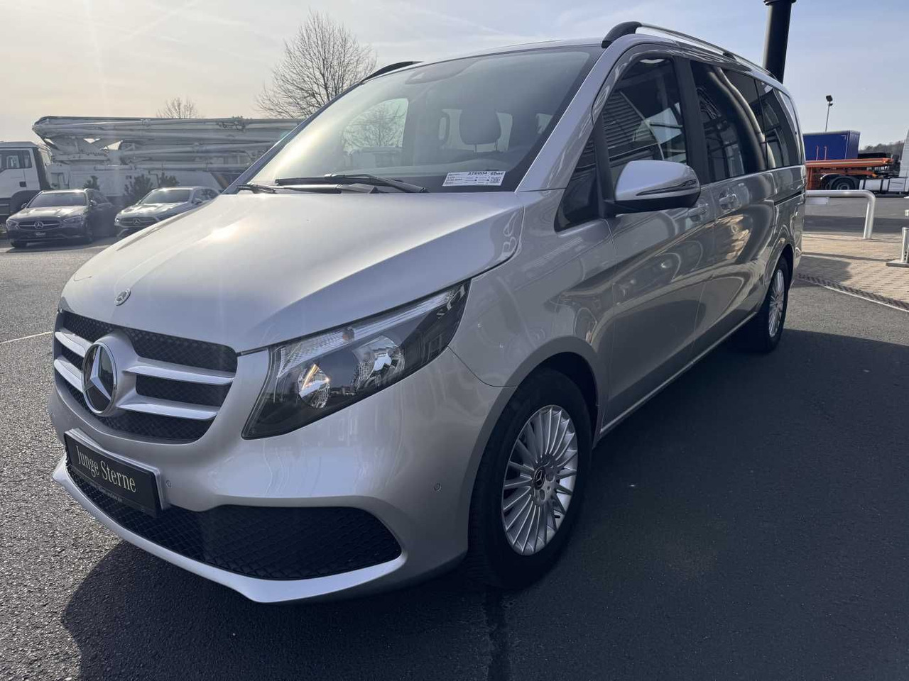 Mercedes-Benz V 220 d EDITION DISTRONIC MBUX Kamera 6Sitze - Putnički kombi: slika Mercedes-Benz V 220 d EDITION DISTRONIC MBUX Kamera 6Sitze - Putnički kombi Mercedes-Benz V 220 d EDITION DISTRONIC MBUX Kamera 6Sitze - Putnički kombi: slika Mercedes-Benz V 220 d EDITION DISTRONIC MBUX Kamera 6Sitze - Putnički kombi