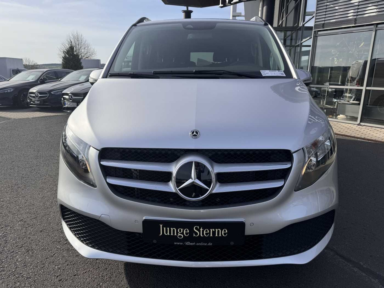 Mercedes-Benz V 220 d EDITION DISTRONIC MBUX Kamera 6Sitze - Putnički kombi: slika Mercedes-Benz V 220 d EDITION DISTRONIC MBUX Kamera 6Sitze - Putnički kombi Mercedes-Benz V 220 d EDITION DISTRONIC MBUX Kamera 6Sitze - Putnički kombi: slika Mercedes-Benz V 220 d EDITION DISTRONIC MBUX Kamera 6Sitze - Putnički kombi