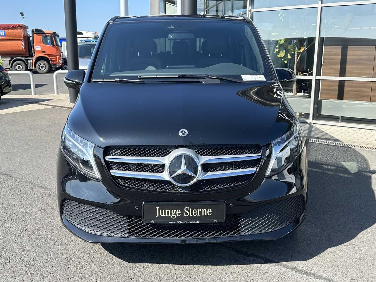 Mercedes-Benz V 250 d EDITION Leder Kamera ILS 7Sitze - Putnički kombi: slika Mercedes-Benz V 250 d EDITION Leder Kamera ILS 7Sitze - Putnički kombi Mercedes-Benz V 250 d EDITION Leder Kamera ILS 7Sitze - Putnički kombi: slika Mercedes-Benz V 250 d EDITION Leder Kamera ILS 7Sitze - Putnički kombi