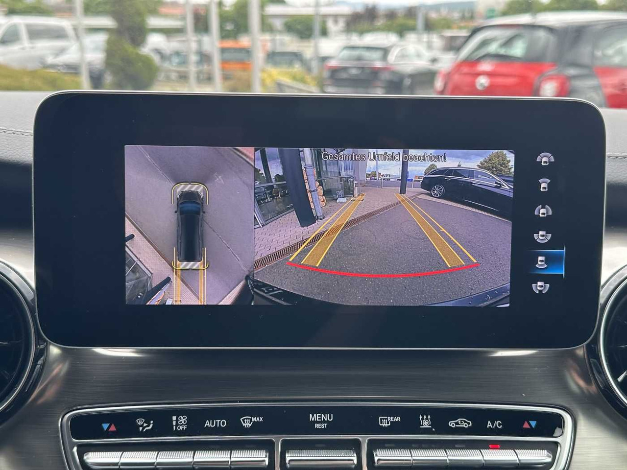 Karavan Mercedes-Benz V 300 d 4MATIC EXCLUSIVE AMG Panorama DISTRONIC: slika Karavan Mercedes-Benz V 300 d 4MATIC EXCLUSIVE AMG Panorama DISTRONIC Karavan Mercedes-Benz V 300 d 4MATIC EXCLUSIVE AMG Panorama DISTRONIC: slika Karavan Mercedes-Benz V 300 d 4MATIC EXCLUSIVE AMG Panorama DISTRONIC