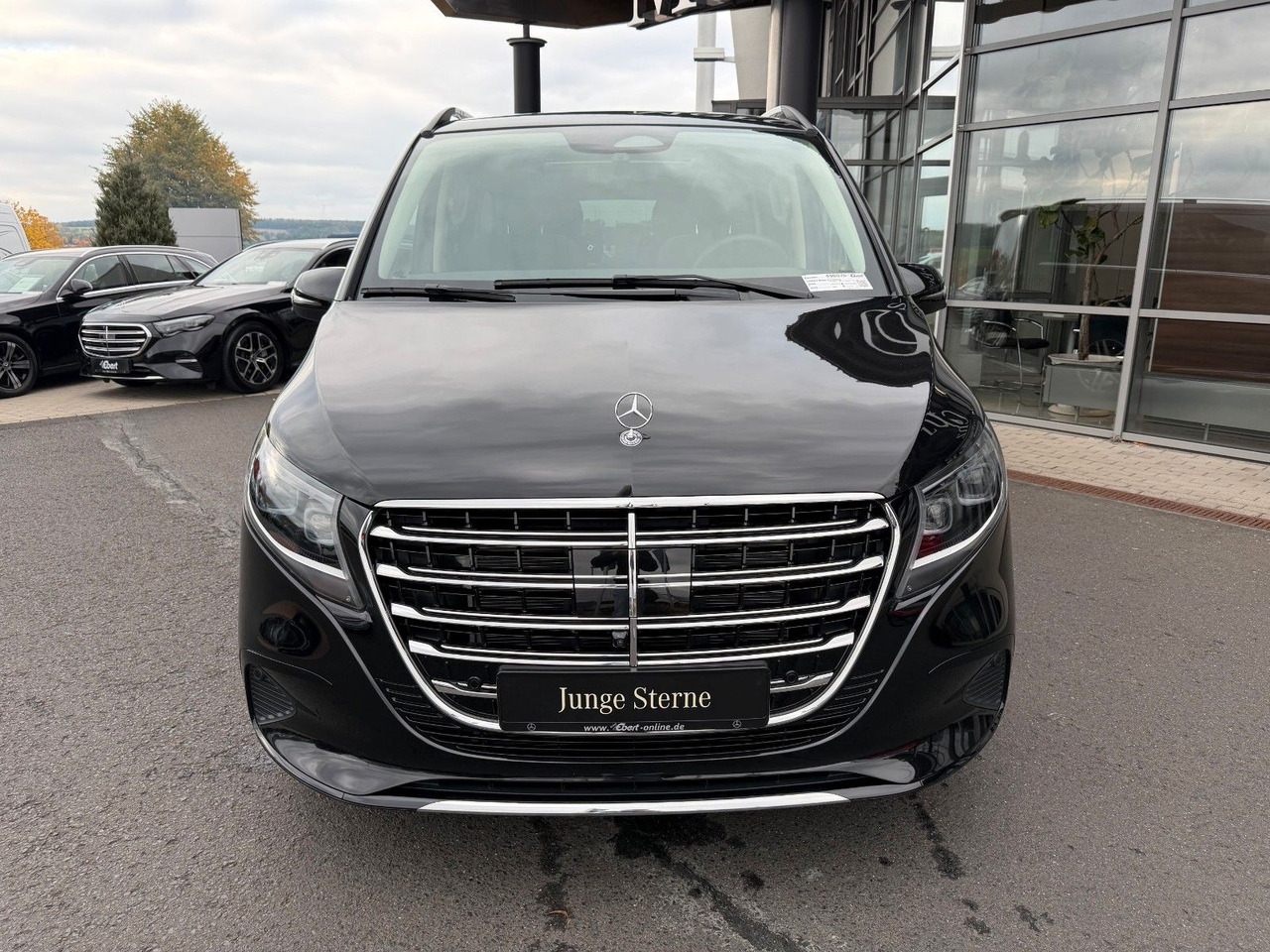 Mercedes-Benz V 300 d 4MATIC EXCLUSIVE Luxus-Sitze AHK2,5to - Karavan: slika Mercedes-Benz V 300 d 4MATIC EXCLUSIVE Luxus-Sitze AHK2,5to - Karavan Mercedes-Benz V 300 d 4MATIC EXCLUSIVE Luxus-Sitze AHK2,5to - Karavan: slika Mercedes-Benz V 300 d 4MATIC EXCLUSIVE Luxus-Sitze AHK2,5to - Karavan