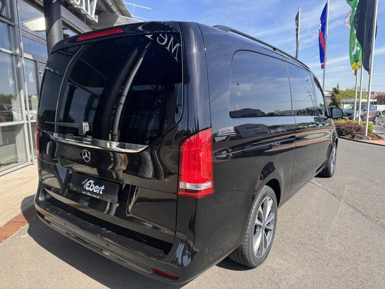 Mercedes-Benz V 300 d AVA Extralang AIRMATIC Standheiz 360Kam - Automobil: slika Mercedes-Benz V 300 d AVA Extralang AIRMATIC Standheiz 360Kam - Automobil Mercedes-Benz V 300 d AVA Extralang AIRMATIC Standheiz 360Kam - Automobil: slika Mercedes-Benz V 300 d AVA Extralang AIRMATIC Standheiz 360Kam - Automobil