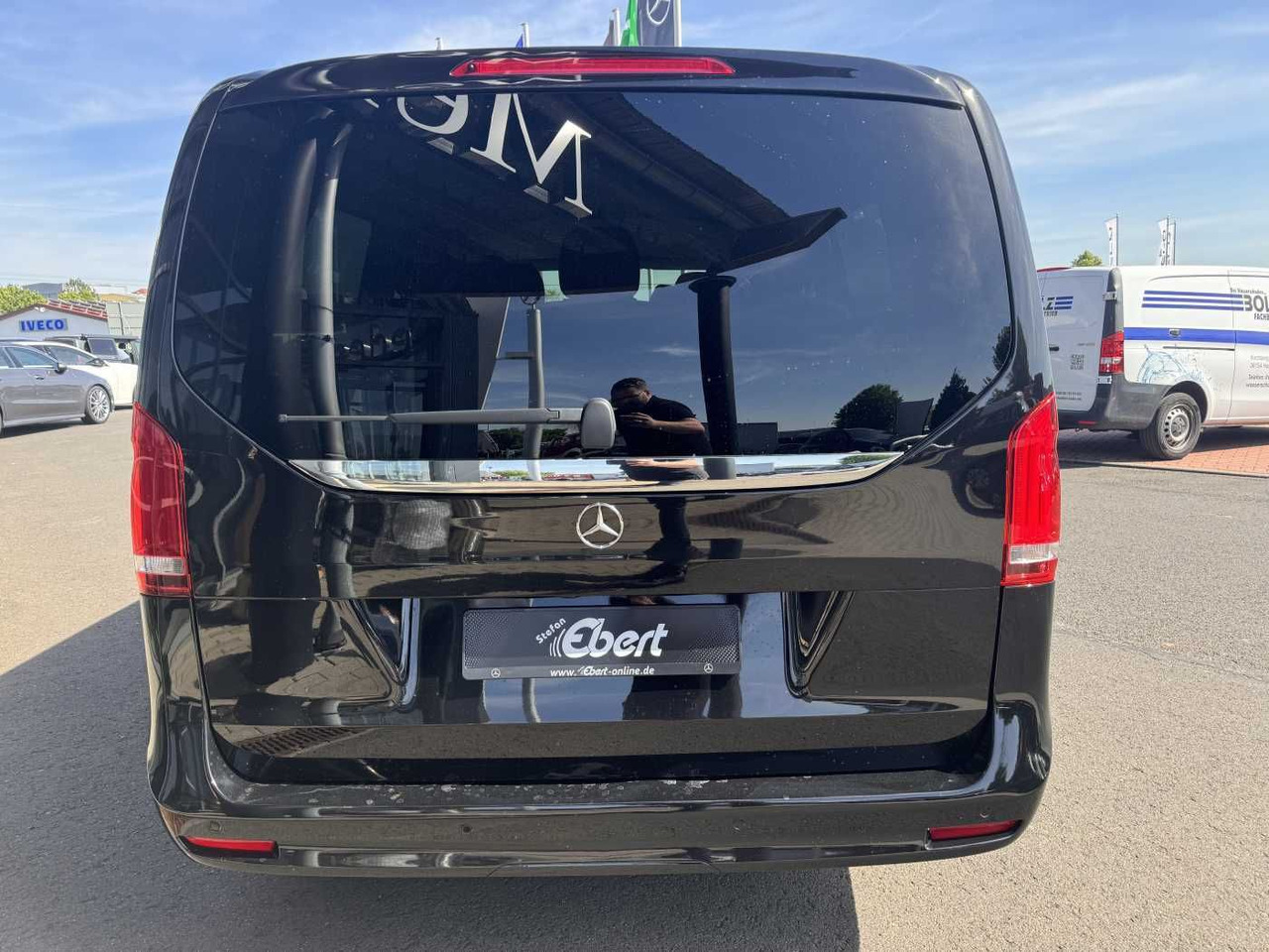 Mercedes-Benz V 300 d AVA Extralang AIRMATIC Standheiz 360Kam - Automobil: slika Mercedes-Benz V 300 d AVA Extralang AIRMATIC Standheiz 360Kam - Automobil Mercedes-Benz V 300 d AVA Extralang AIRMATIC Standheiz 360Kam - Automobil: slika Mercedes-Benz V 300 d AVA Extralang AIRMATIC Standheiz 360Kam - Automobil