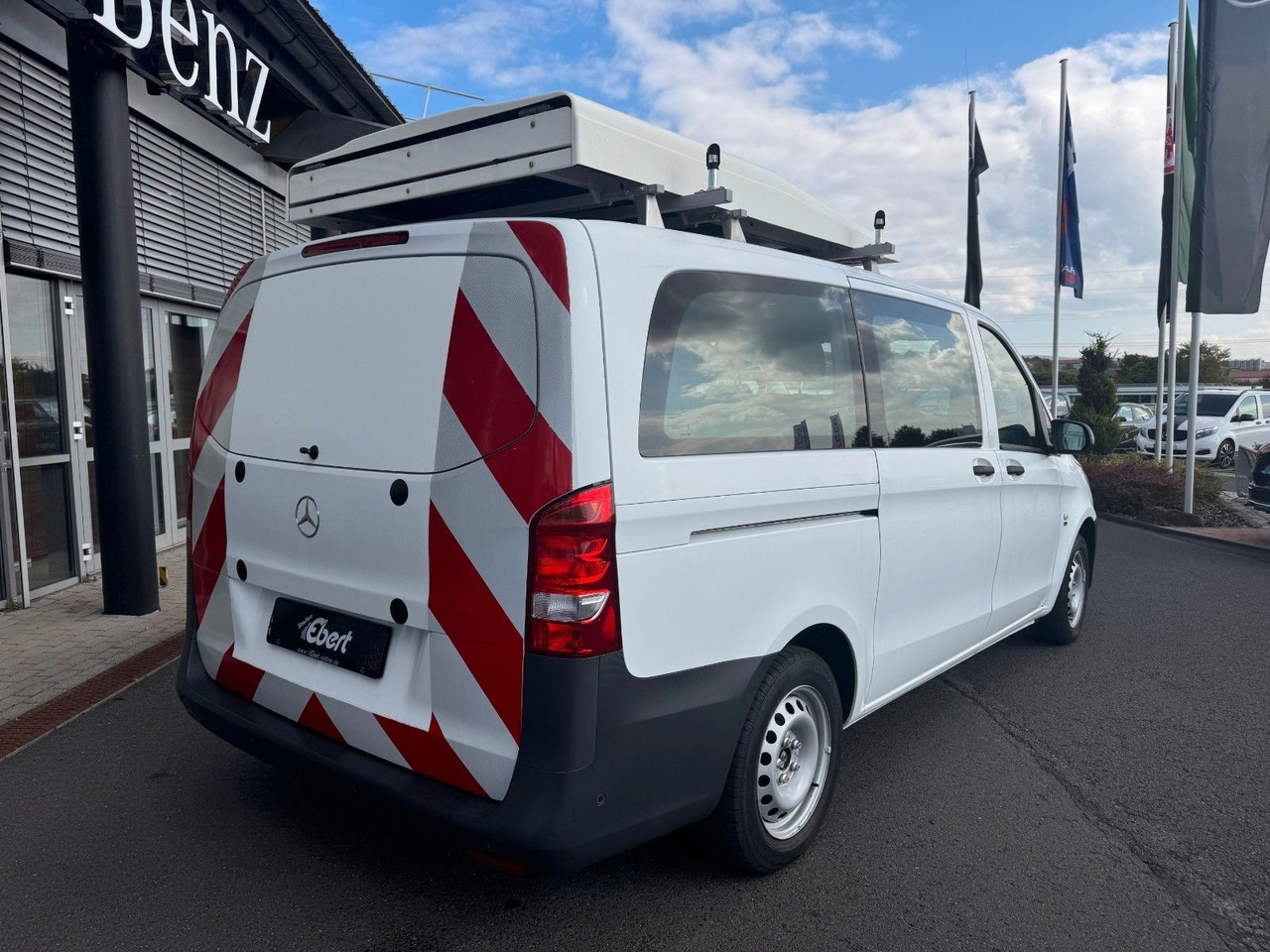 Mercedes-Benz Vito 114 CDI Tourer Begleitfahrzeug BF3+ / WVZ - Putnički kombi: slika  Mercedes-Benz Vito 114 CDI Tourer Begleitfahrzeug BF3+ / WVZ - Putnički kombi Mercedes-Benz Vito 114 CDI Tourer Begleitfahrzeug BF3+ / WVZ - Putnički kombi: slika  Mercedes-Benz Vito 114 CDI Tourer Begleitfahrzeug BF3+ / WVZ - Putnički kombi