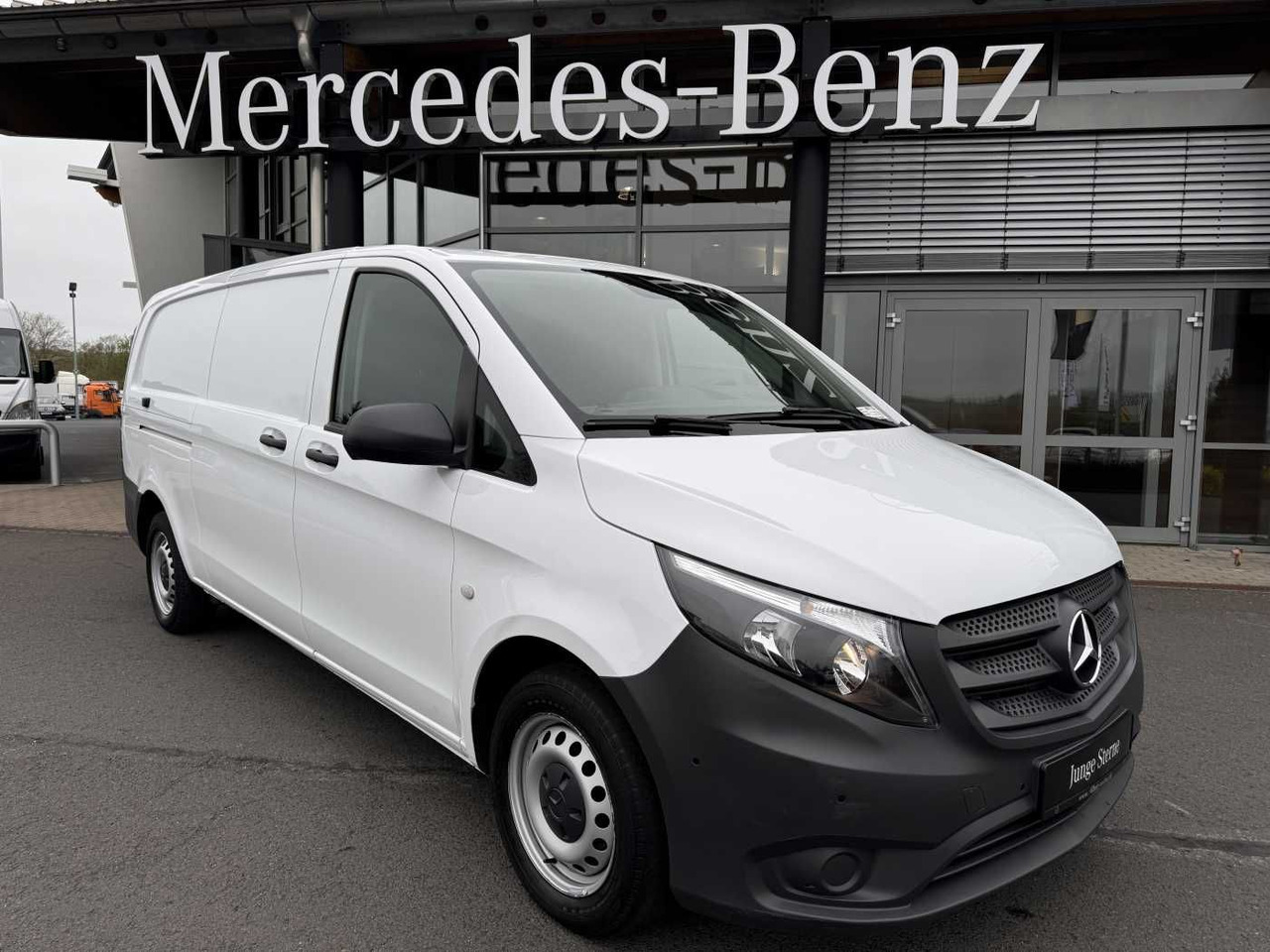 Mercedes-Benz Vito 116 CDI Extralang Klima Kamera Audio40 SHZ - Mali kombi: slika Mercedes-Benz Vito 116 CDI Extralang Klima Kamera Audio40 SHZ - Mali kombi Mercedes-Benz Vito 116 CDI Extralang Klima Kamera Audio40 SHZ - Mali kombi: slika Mercedes-Benz Vito 116 CDI Extralang Klima Kamera Audio40 SHZ - Mali kombi