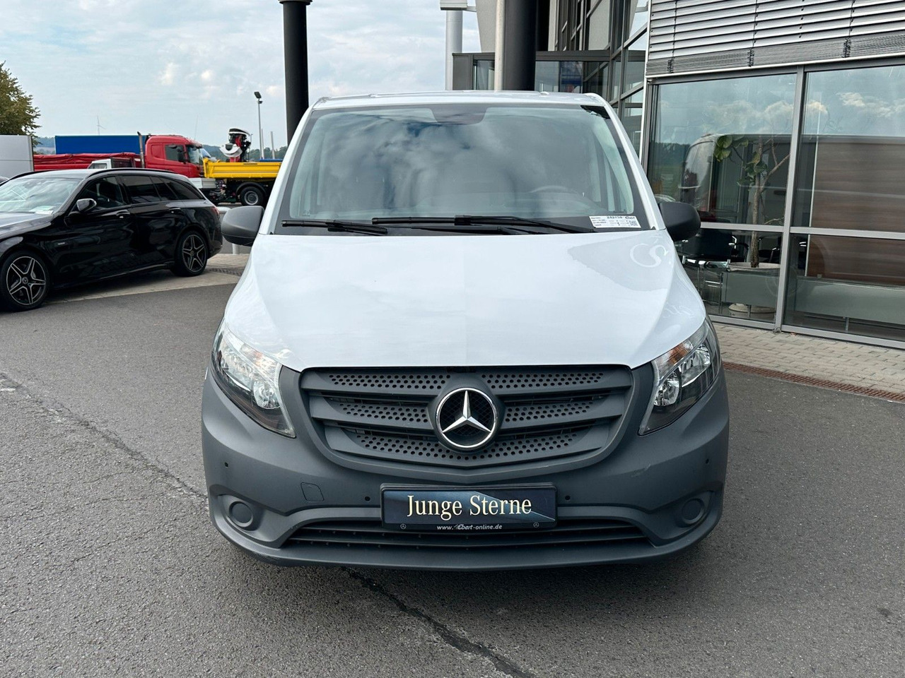 Mercedes-Benz Vito 116 CDI Extralang Klima Kamera SHZ - Mali kombi: slika Mercedes-Benz Vito 116 CDI Extralang Klima Kamera SHZ - Mali kombi Mercedes-Benz Vito 116 CDI Extralang Klima Kamera SHZ - Mali kombi: slika Mercedes-Benz Vito 116 CDI Extralang Klima Kamera SHZ - Mali kombi