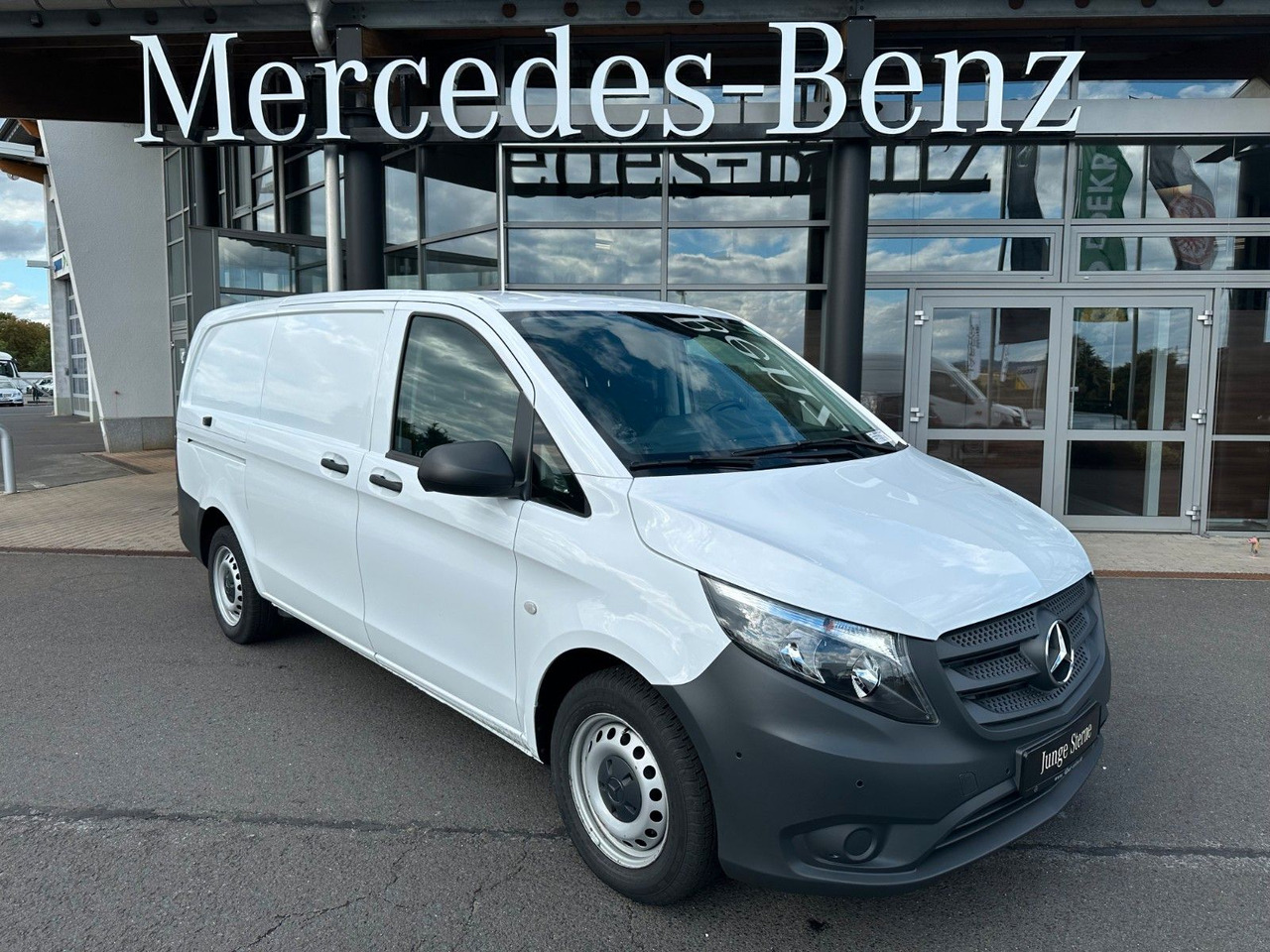 Mercedes-Benz Vito 116 CDI Klima Kamera Audio40 SHZ - Mali kombi: slika Mercedes-Benz Vito 116 CDI Klima Kamera Audio40 SHZ - Mali kombi Mercedes-Benz Vito 116 CDI Klima Kamera Audio40 SHZ - Mali kombi: slika Mercedes-Benz Vito 116 CDI Klima Kamera Audio40 SHZ - Mali kombi