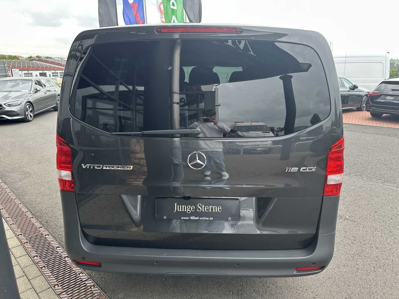 Mercedes-Benz Vito 116 CDI Tourer 3430 9G 2xKlima Kamera - Automobil: slika Mercedes-Benz Vito 116 CDI Tourer 3430 9G 2xKlima Kamera - Automobil Mercedes-Benz Vito 116 CDI Tourer 3430 9G 2xKlima Kamera - Automobil: slika Mercedes-Benz Vito 116 CDI Tourer 3430 9G 2xKlima Kamera - Automobil