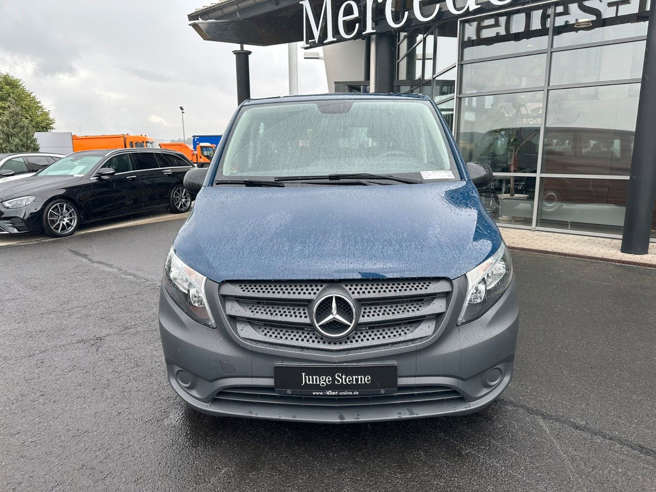 Mercedes-Benz Vito 119 CDI Tourer 3200 Klima AHK Tempomat - Putnički kombi: slika Mercedes-Benz Vito 119 CDI Tourer 3200 Klima AHK Tempomat - Putnički kombi Mercedes-Benz Vito 119 CDI Tourer 3200 Klima AHK Tempomat - Putnički kombi: slika Mercedes-Benz Vito 119 CDI Tourer 3200 Klima AHK Tempomat - Putnički kombi