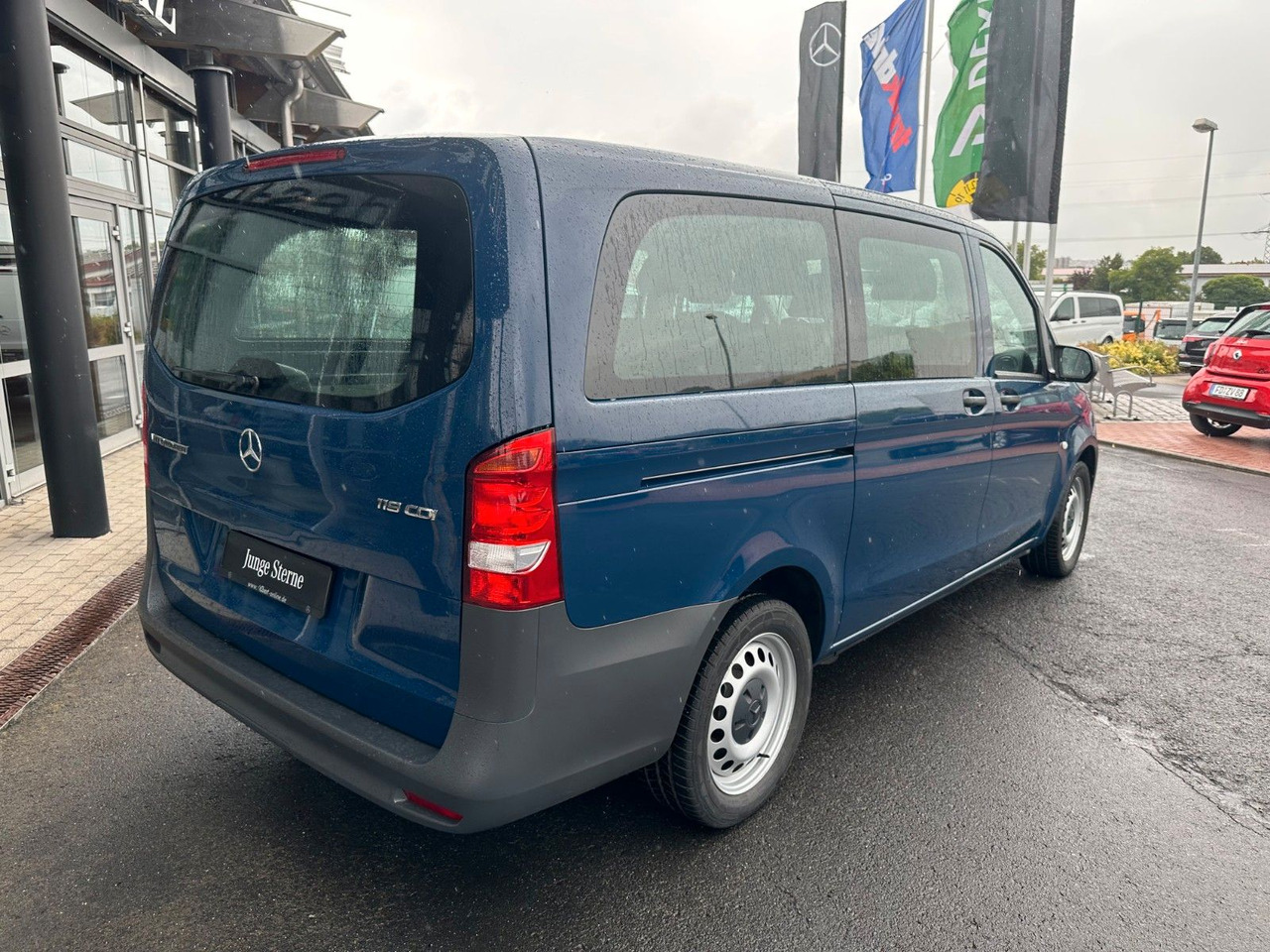 Mercedes-Benz Vito 119 CDI Tourer 3200 Klima AHK Tempomat - Putnički kombi: slika Mercedes-Benz Vito 119 CDI Tourer 3200 Klima AHK Tempomat - Putnički kombi Mercedes-Benz Vito 119 CDI Tourer 3200 Klima AHK Tempomat - Putnički kombi: slika Mercedes-Benz Vito 119 CDI Tourer 3200 Klima AHK Tempomat - Putnički kombi