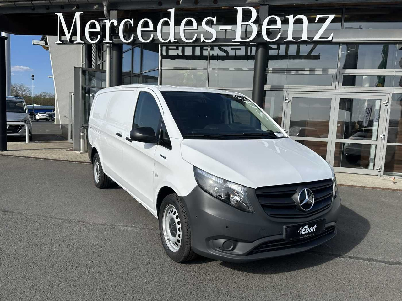 Mercedes-Benz eVito 112 Klima Kamera Audio 30 Sitzheiz Tempom. - Mali kombi, Električno dostavno vozilo: slika Mercedes-Benz eVito 112 Klima Kamera Audio 30 Sitzheiz Tempom. - Mali kombi, Električno dostavno vozilo Mercedes-Benz eVito 112 Klima Kamera Audio 30 Sitzheiz Tempom. - Mali kombi, Električno dostavno vozilo: slika Mercedes-Benz eVito 112 Klima Kamera Audio 30 Sitzheiz Tempom. - Mali kombi, Električno dostavno vozilo