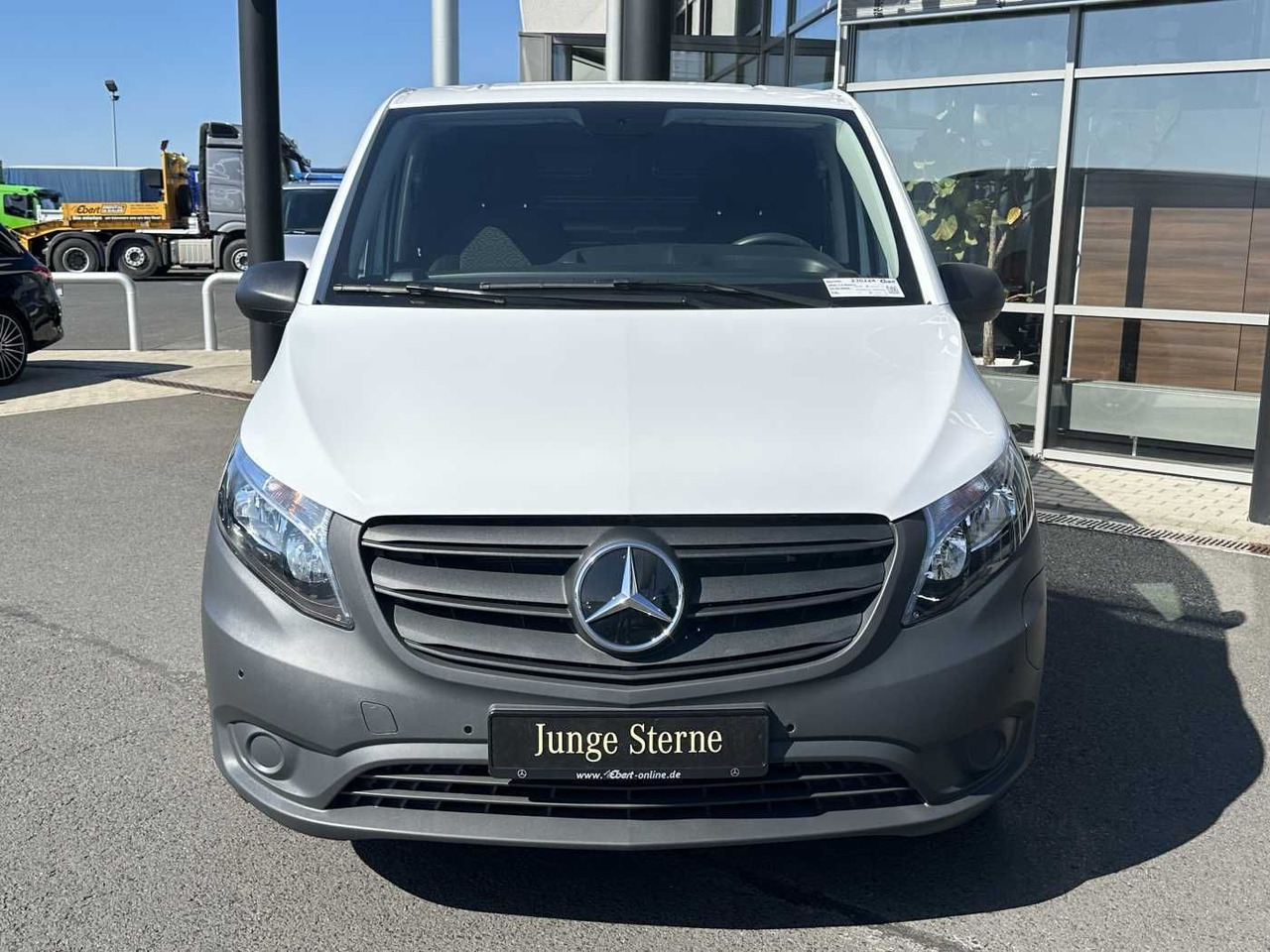 Mercedes-Benz eVito 112 Klima Kamera Audio 30 Sitzheiz Tempom. - Mali kombi, Električno dostavno vozilo: slika Mercedes-Benz eVito 112 Klima Kamera Audio 30 Sitzheiz Tempom. - Mali kombi, Električno dostavno vozilo Mercedes-Benz eVito 112 Klima Kamera Audio 30 Sitzheiz Tempom. - Mali kombi, Električno dostavno vozilo: slika Mercedes-Benz eVito 112 Klima Kamera Audio 30 Sitzheiz Tempom. - Mali kombi, Električno dostavno vozilo