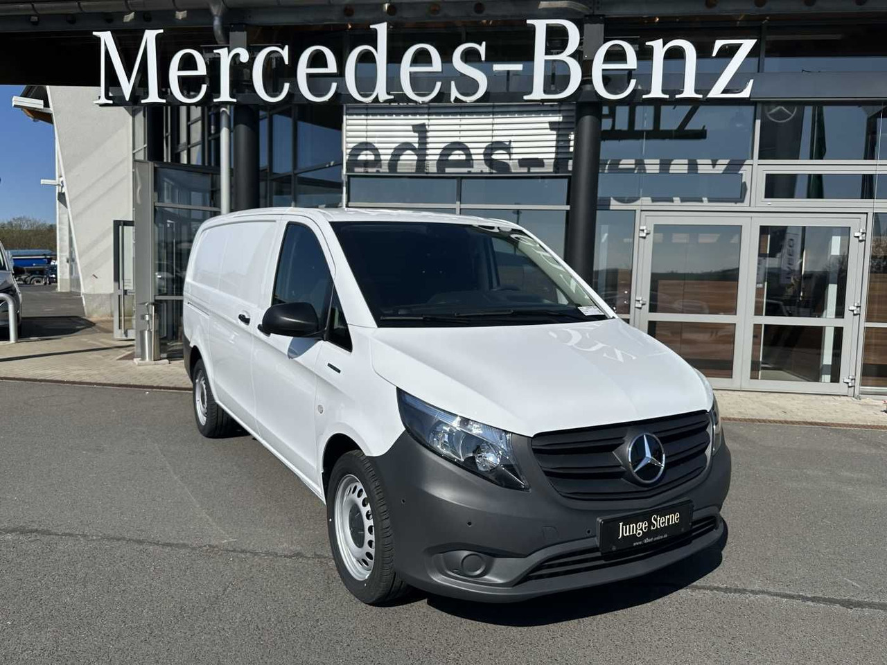 Mercedes-Benz eVito 112 Klima Kamera Audio 30 Sitzheiz Tempom. - Mali kombi, Električno dostavno vozilo: slika Mercedes-Benz eVito 112 Klima Kamera Audio 30 Sitzheiz Tempom. - Mali kombi, Električno dostavno vozilo Mercedes-Benz eVito 112 Klima Kamera Audio 30 Sitzheiz Tempom. - Mali kombi, Električno dostavno vozilo: slika Mercedes-Benz eVito 112 Klima Kamera Audio 30 Sitzheiz Tempom. - Mali kombi, Električno dostavno vozilo