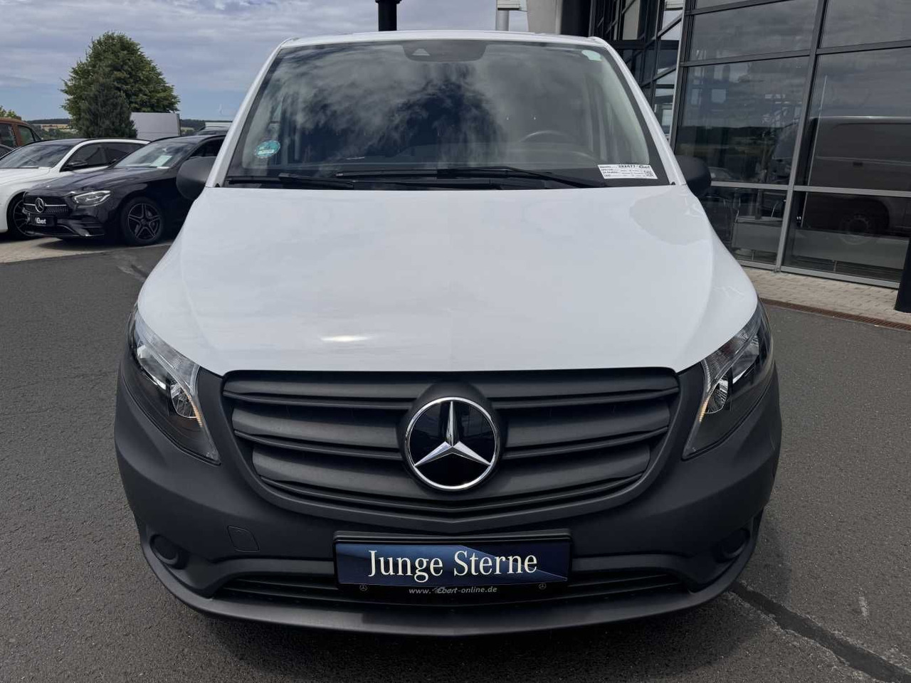 Mercedes-Benz eVito 112 Klima Kamera Navi SHZ Tempomat - Mali kombi, Električno dostavno vozilo: slika Mercedes-Benz eVito 112 Klima Kamera Navi SHZ Tempomat - Mali kombi, Električno dostavno vozilo Mercedes-Benz eVito 112 Klima Kamera Navi SHZ Tempomat - Mali kombi, Električno dostavno vozilo: slika Mercedes-Benz eVito 112 Klima Kamera Navi SHZ Tempomat - Mali kombi, Električno dostavno vozilo