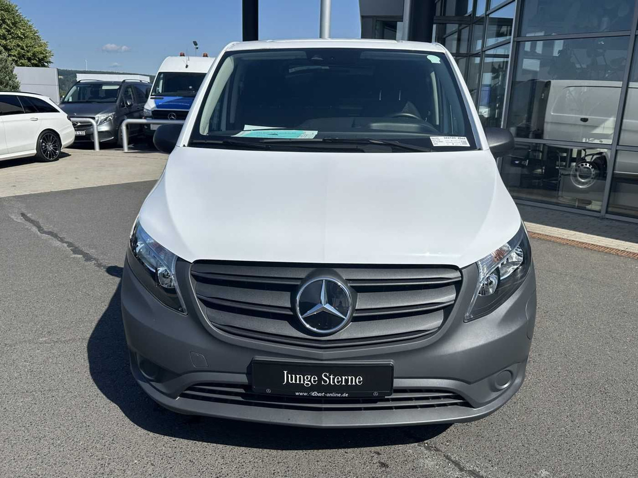 Mercedes-Benz eVito 112 Klima Kamera Navi SHZ Tempomat - Mali kombi, Električno dostavno vozilo: slika Mercedes-Benz eVito 112 Klima Kamera Navi SHZ Tempomat - Mali kombi, Električno dostavno vozilo Mercedes-Benz eVito 112 Klima Kamera Navi SHZ Tempomat - Mali kombi, Električno dostavno vozilo: slika Mercedes-Benz eVito 112 Klima Kamera Navi SHZ Tempomat - Mali kombi, Električno dostavno vozilo